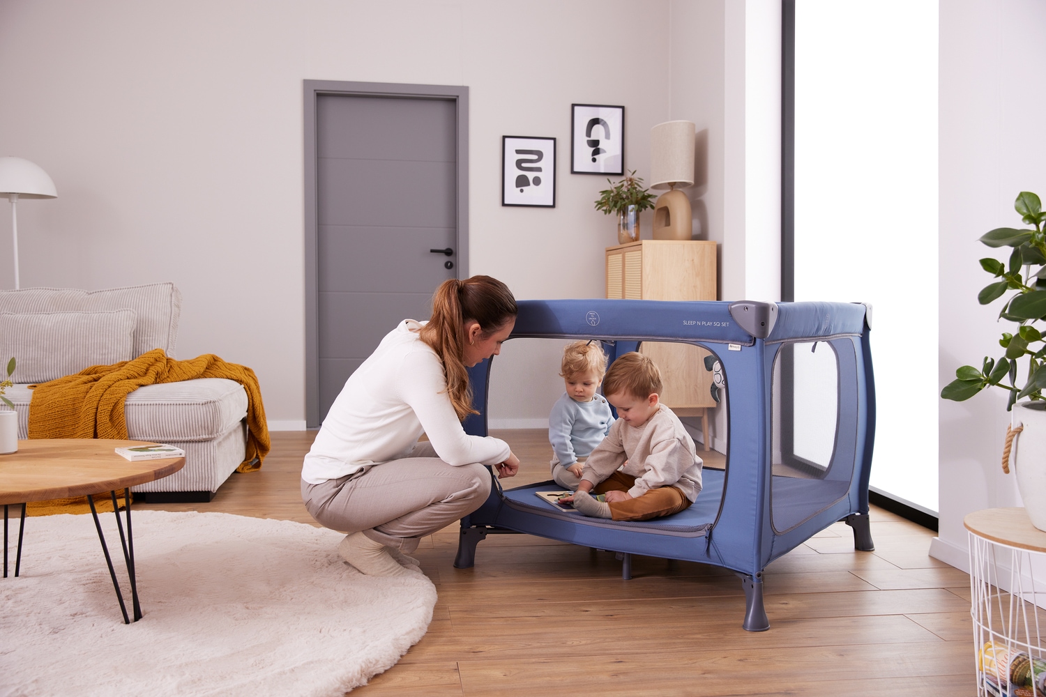 Hauck Baby-Reisebett »Sleep N Play SQ, Set dark blue«, inklusive Schaumstoff-Matratze