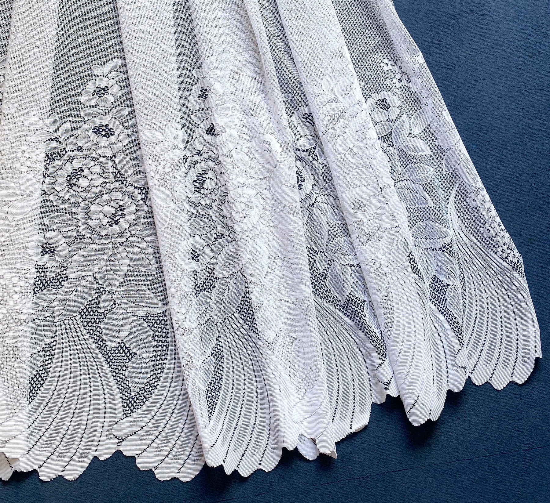 Weckbrodt Bogenstore »Savannah«, (1 St.), Jacquard, Bogenstore, halbtransparent, Bordüre, Kante, floral, Store