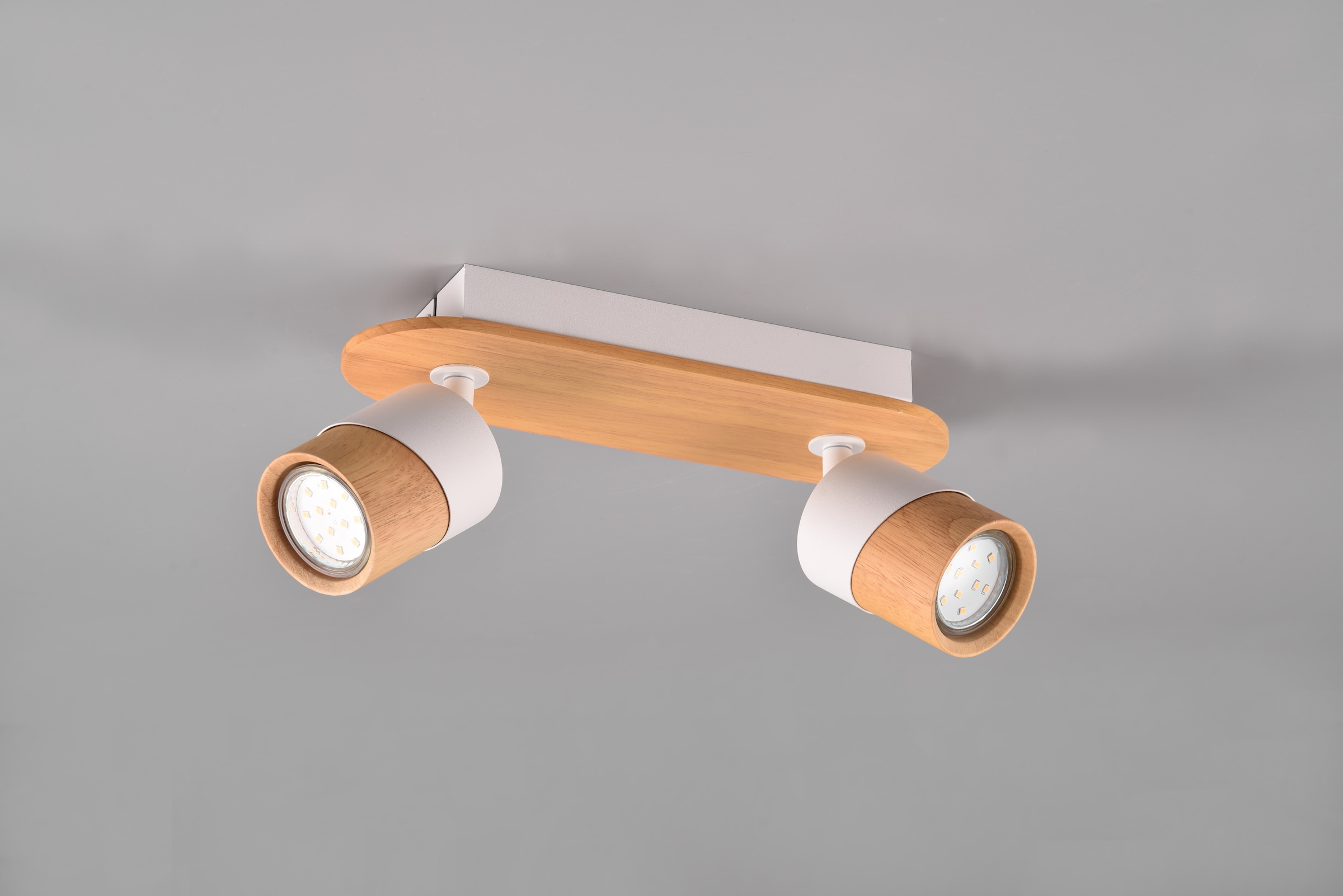 TRIO Leuchten Deckenstrahler »ARUNI, Spot 2-flammig Wandspot Deckenspot exkl 2x GU10 max 10W«, 2 flammig, Leuchtmittel GU10 | Leuchtmittel wechselbar, Deckenstrahler mit Materialmix Holz / Metall für Küche Flur Wohnzimmer