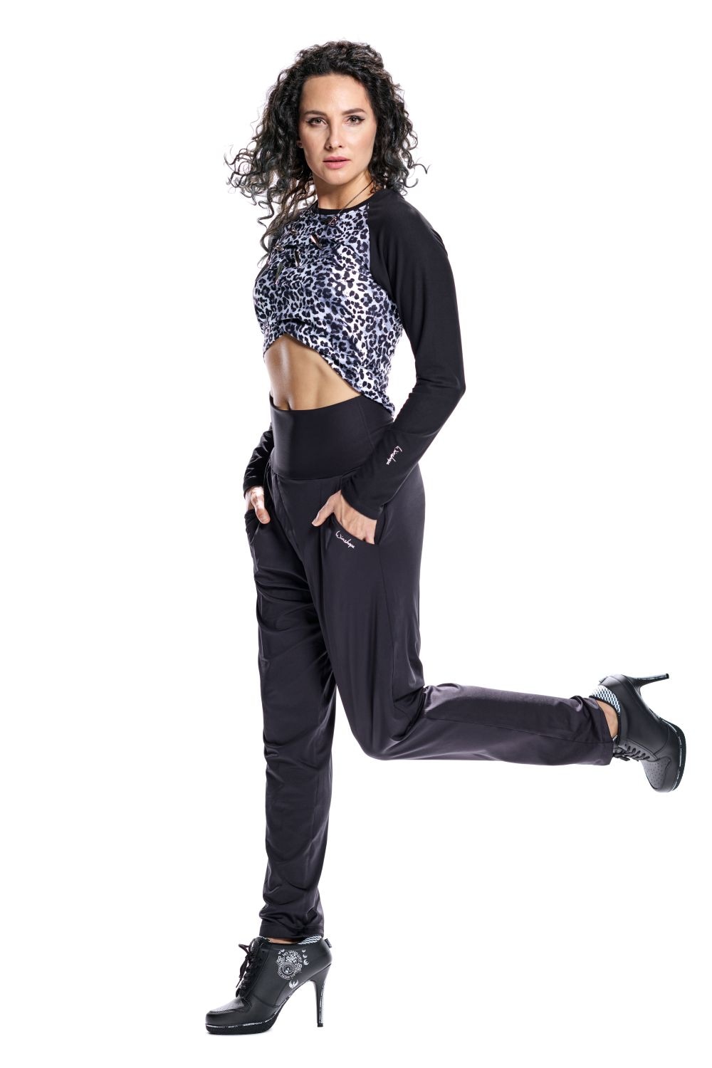 Winshape Sporthose »Functional Light HP103«, High Waist Baggy Pants mit Core-Bund