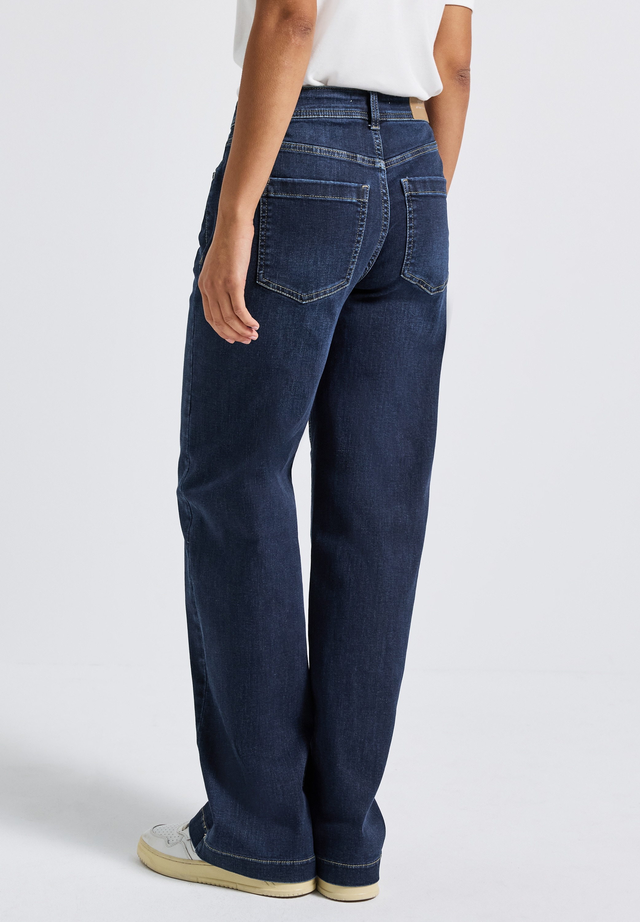 STREET ONE Weite Jeans »Style Denim Wide Leg«, im 5-Pocket-Style und mit Stretch