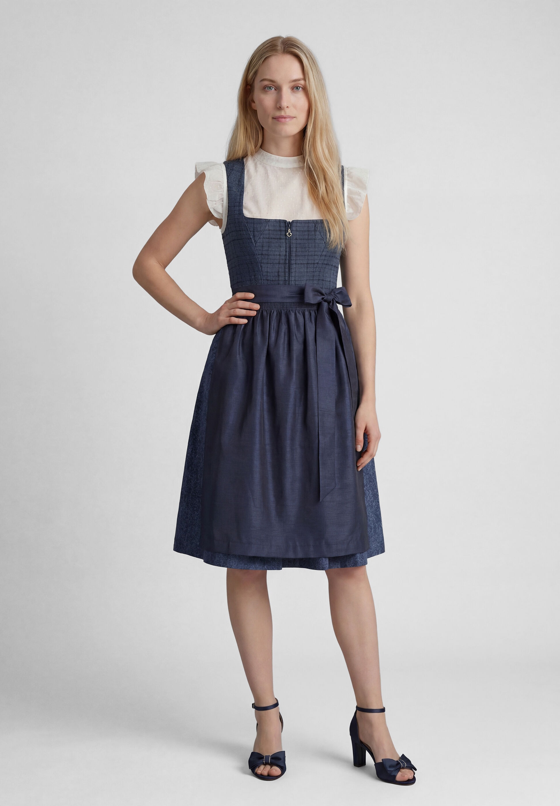 Spieth & Wensky Dirndl »Spieth & Wensky Dirndl Kobra« mit klassischem Ausschnitt