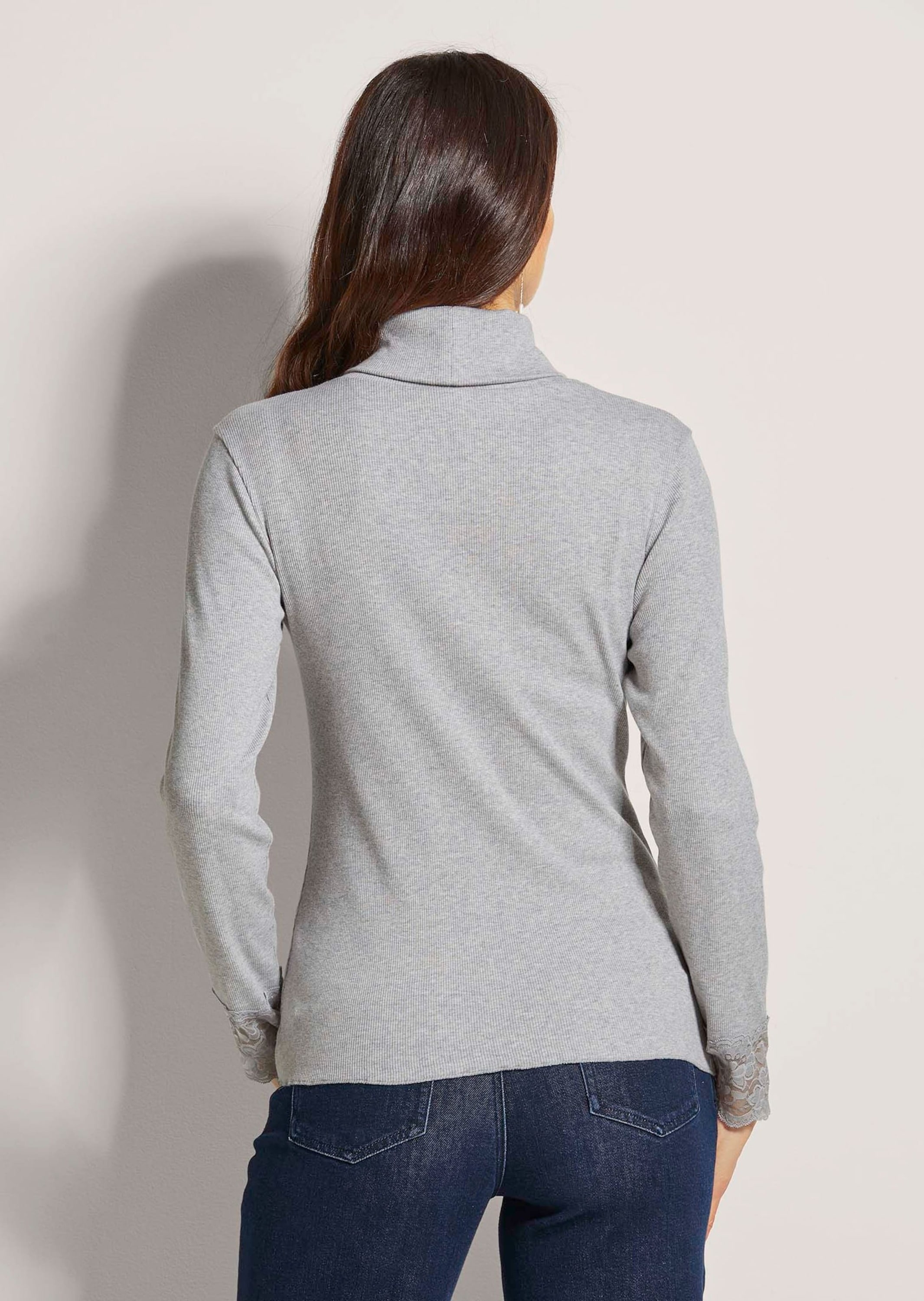MADELEINE Langarmshirt »Rollkragenshirt Elegantes Basicshirt mit Spitze, Rollkragen«