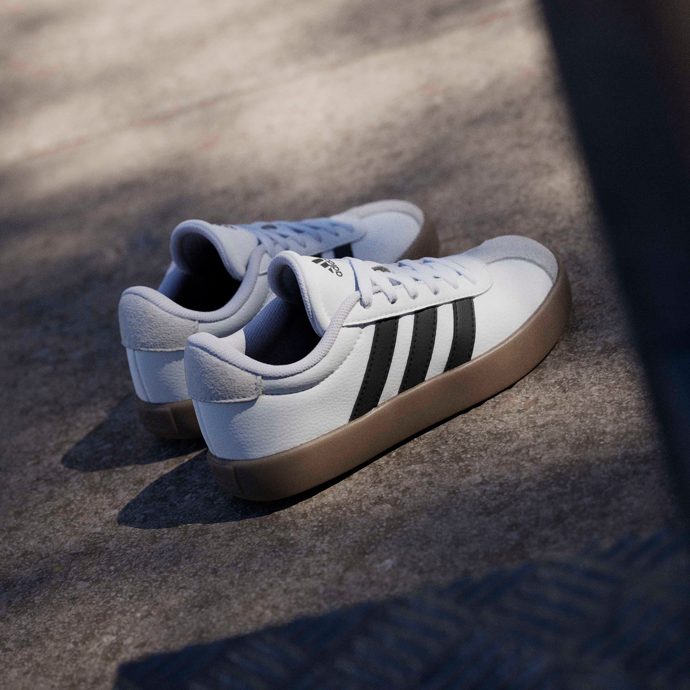 adidas Sportswear Sneaker »VL COURT 3.0«  inspiriert vom Design des adidas samba, für Kinder