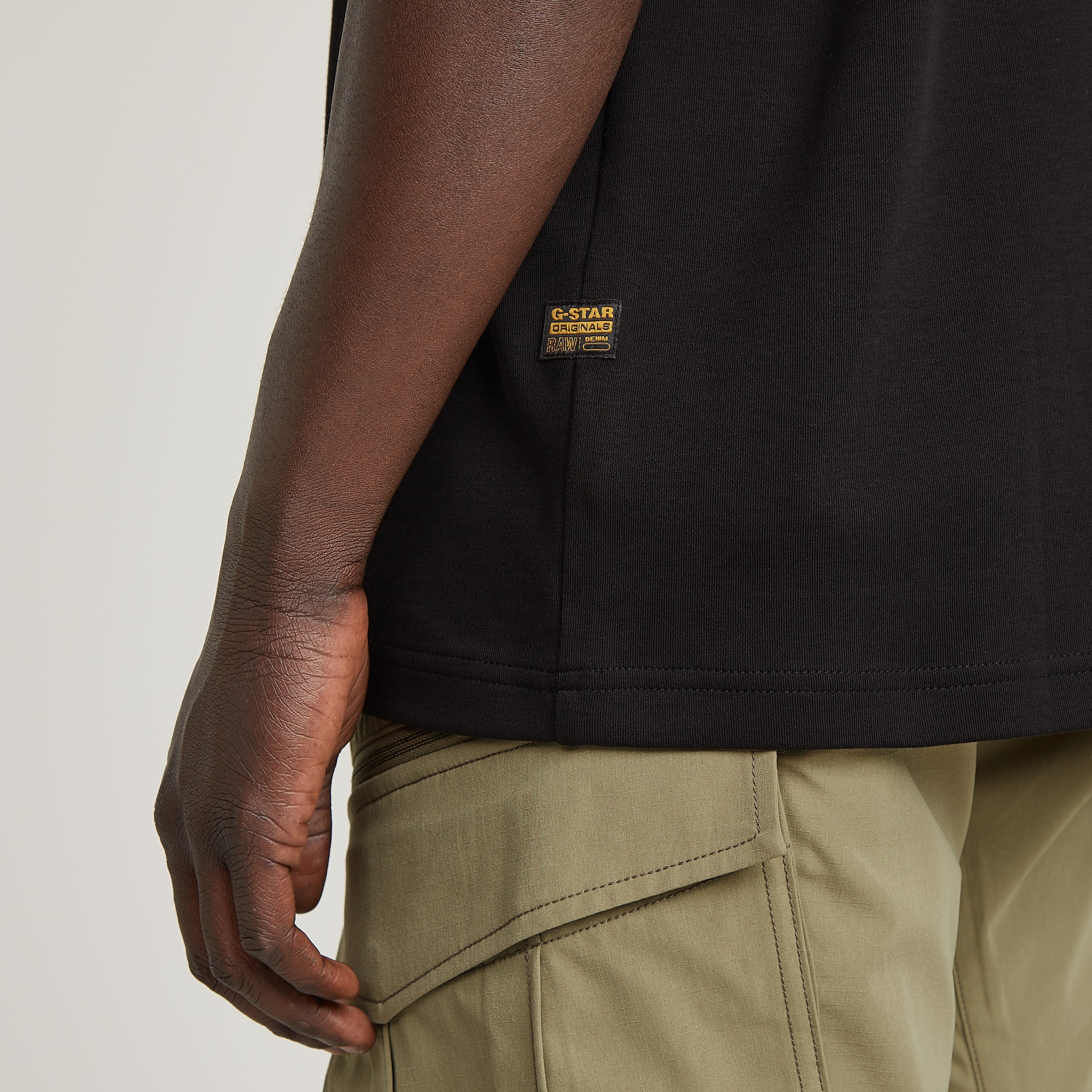 G-STAR T-Shirt »Old Skool Logo«, mit Frontprint