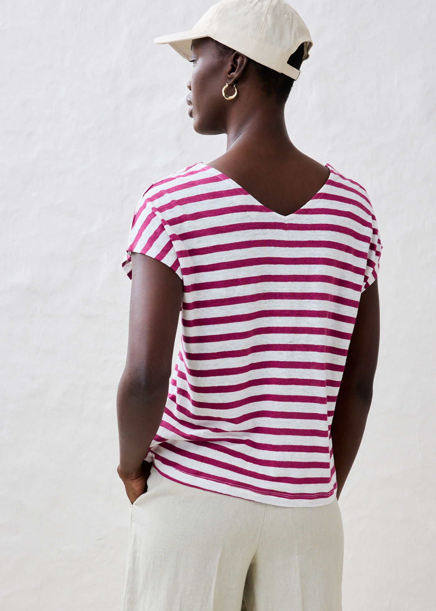 bonprix T-Shirt Oversize Passform, Kurzarm, V-Ausschnitt, aus Leinen, pflegeleicht