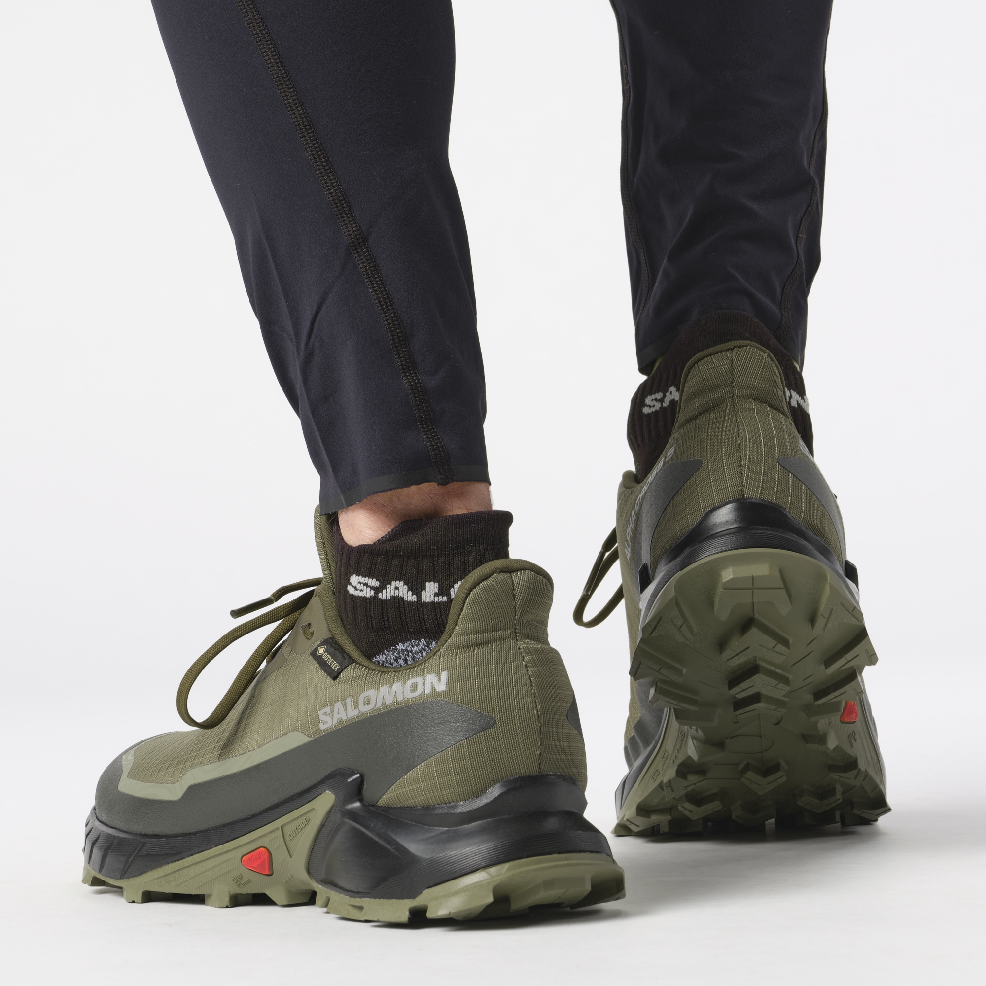Salomon Trailrunningschuh »ALPHACROSS 5 GORE-TEX«, wasserdicht, Trailrunningschuhe