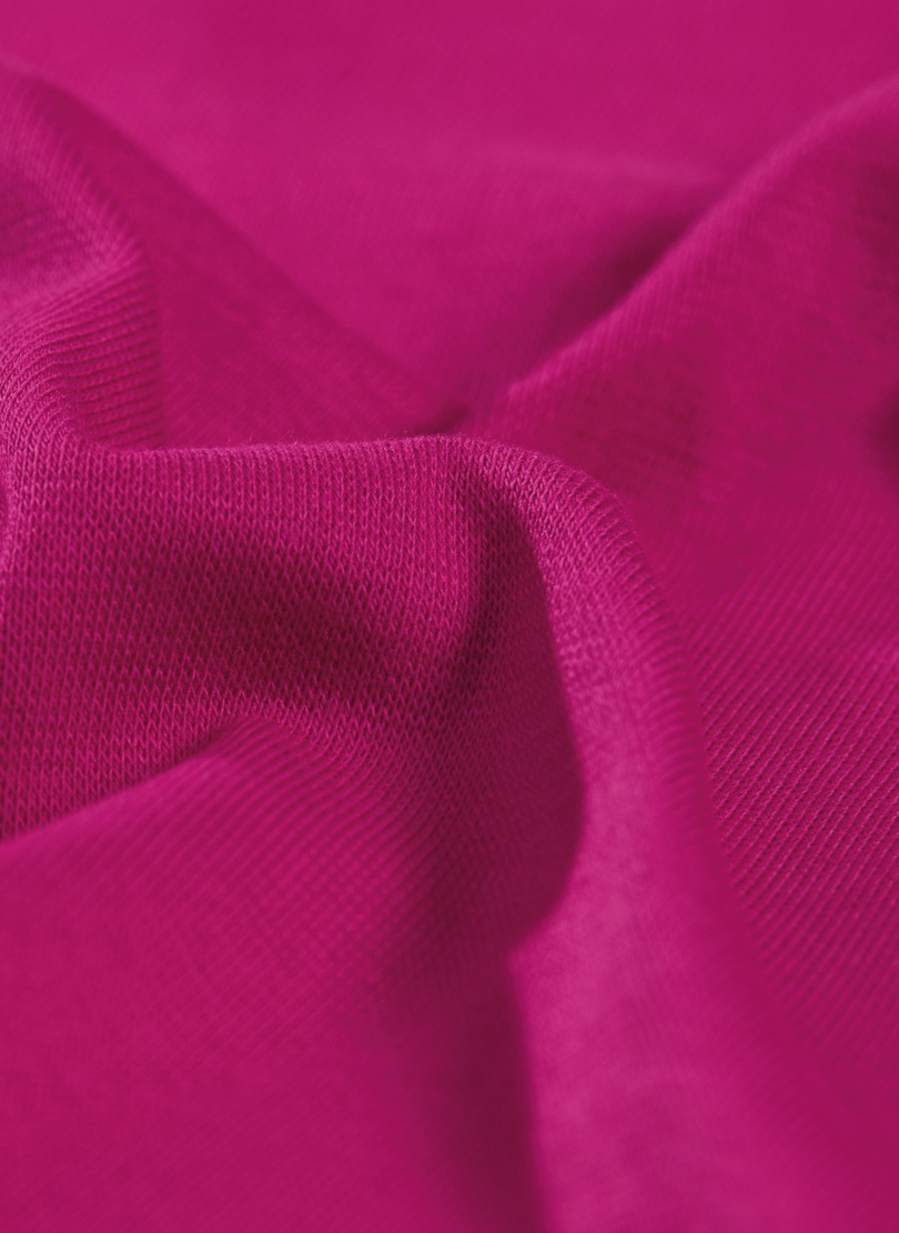 Trigema T-Shirt »TRIGEMA T-Shirt aus Baumwolle/Elastan«, (1 tlg.)