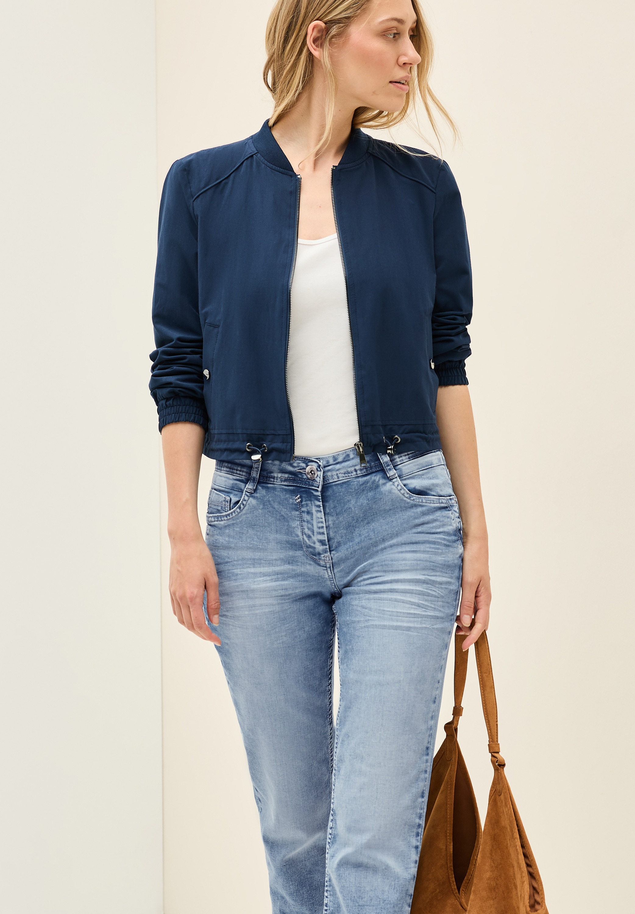 Cecil 5-Pocket-Jeans »Style Scarlett«, mit Turn-Up Detail