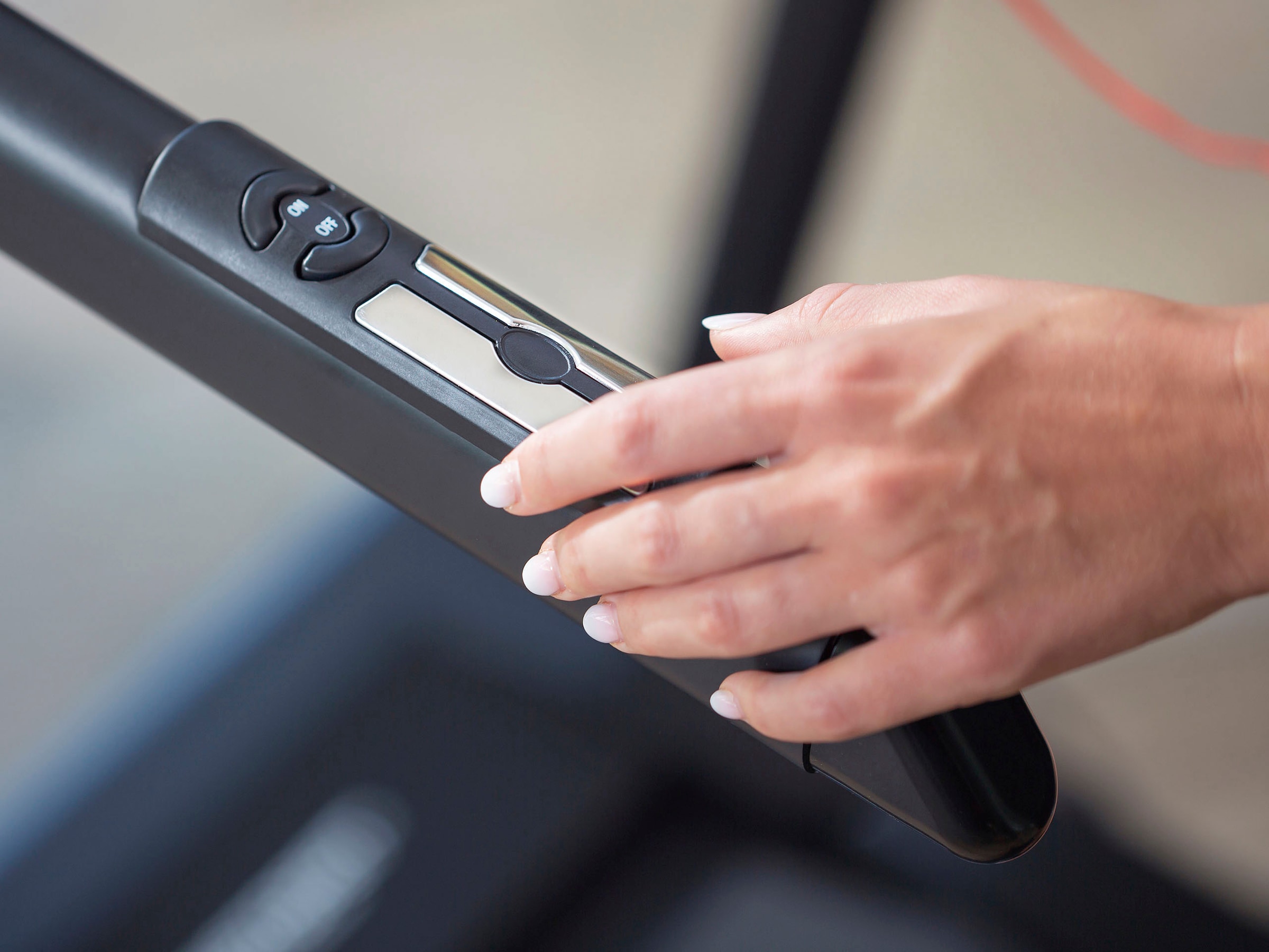 Christopeit Sport® Laufband »CS 4000 mit Gestensteuerung«, (mit Ausklappautomatik Soft-Drop-System und Tablet-Halterung), bis max. 12 km/h, klappbar