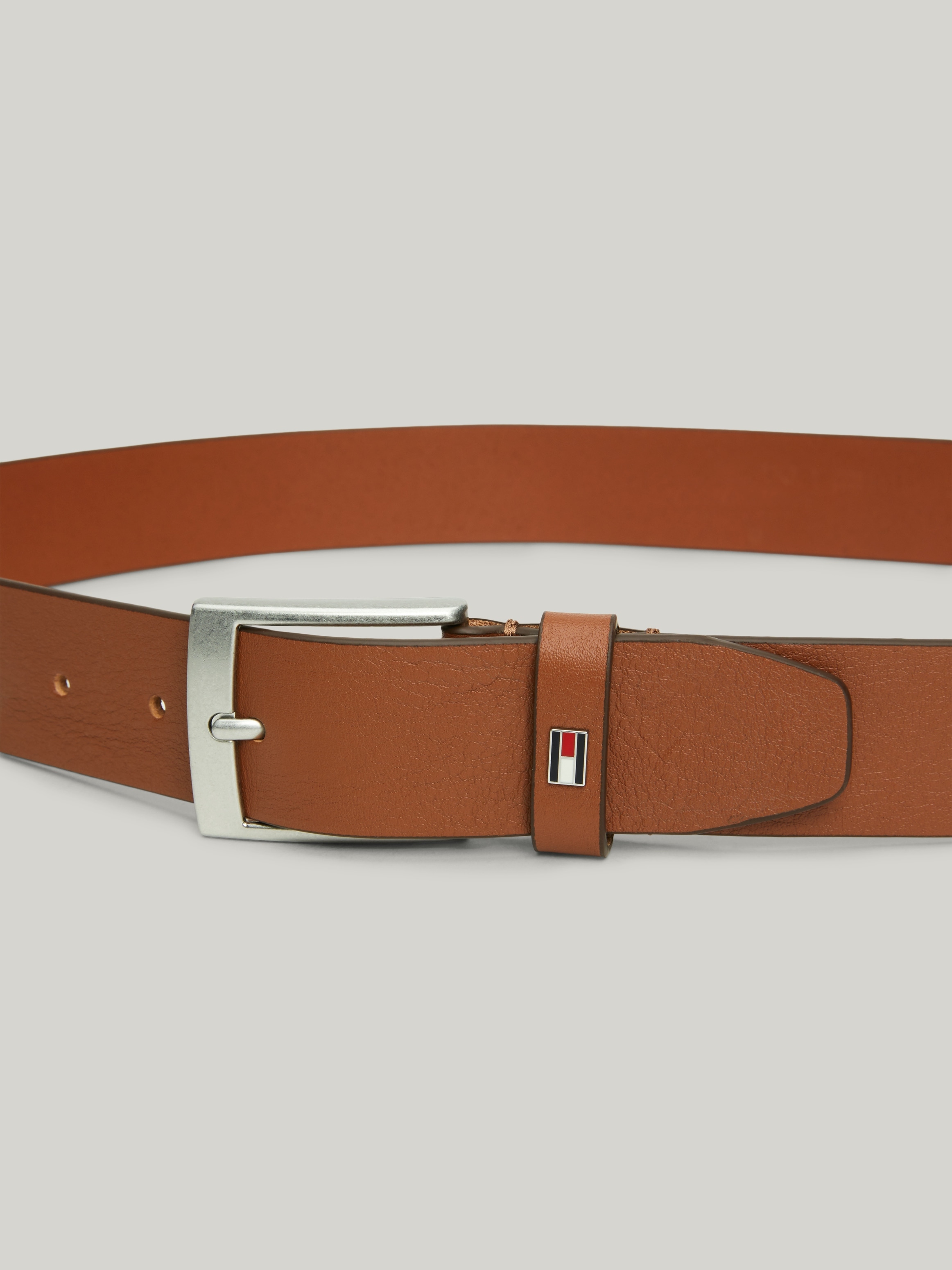 Tommy Hilfiger Ledergürtel »Adan New Leather 3,5cm«, mit Logoprägung