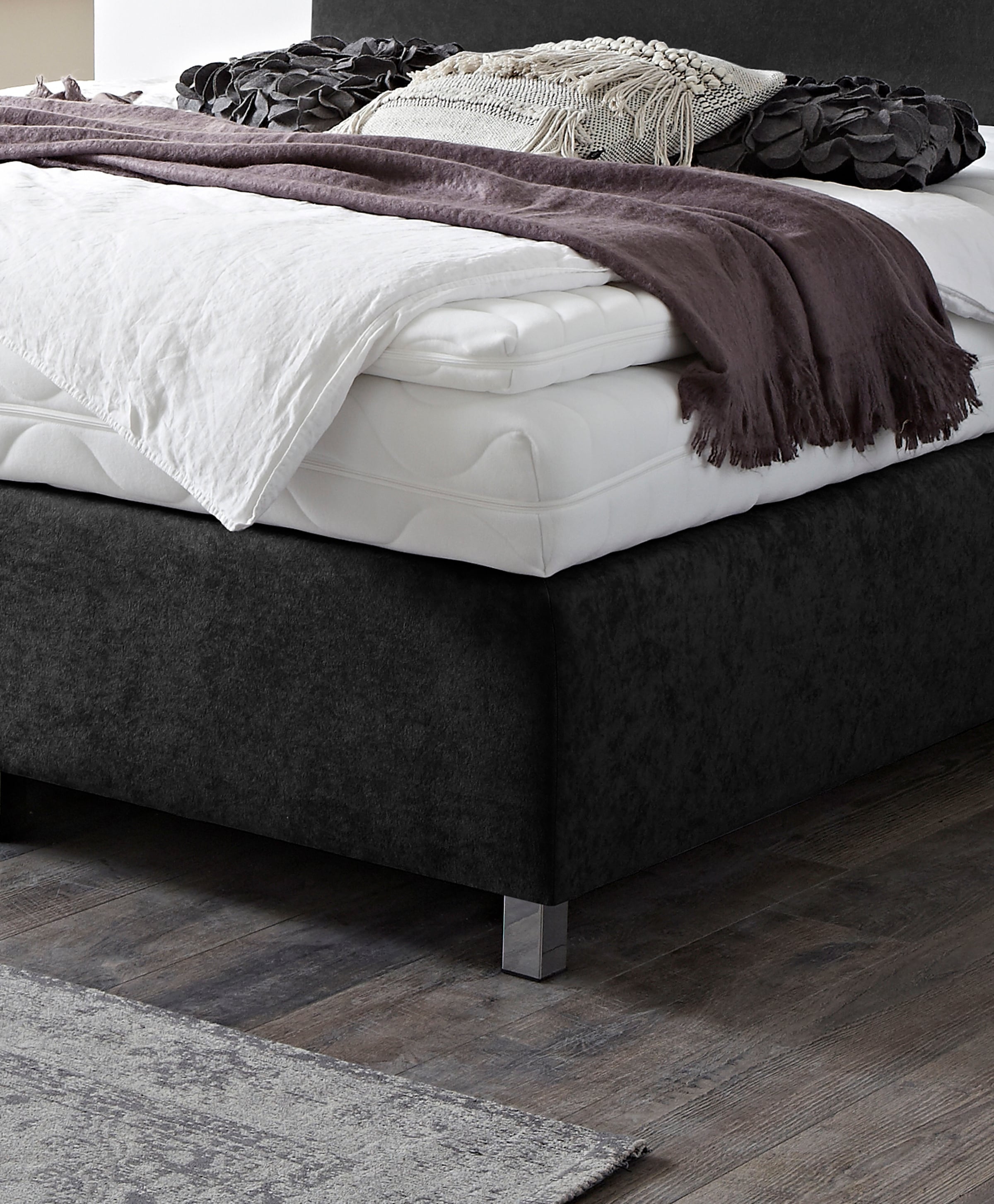 Westfalia Schlafkomfort Boxspringbett »Florenz in den Breiten 160x200, 180x200cm & 200x200cm« Verchromte Metallfüße, die die Kopfteilform aufgreifen