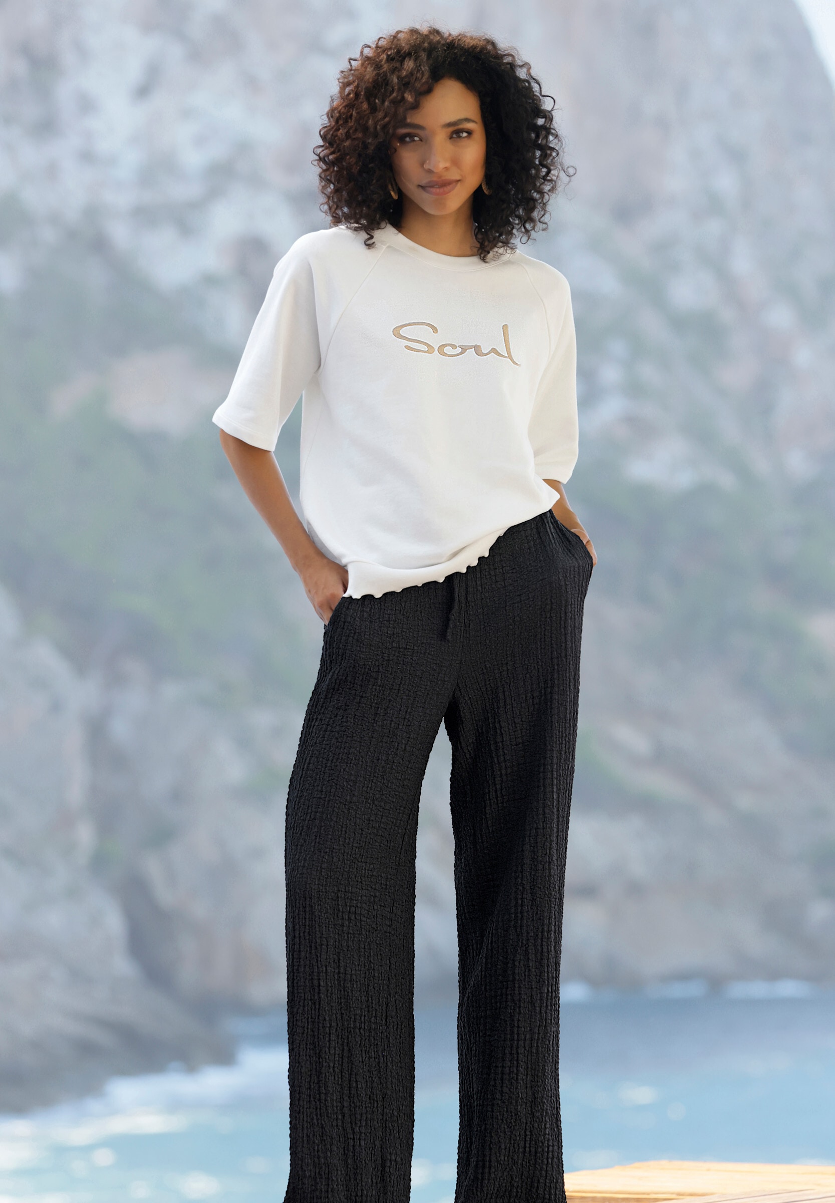 heine Sweatshirt »Sweatshirt Sweatshirt mit Rüschensaum«
