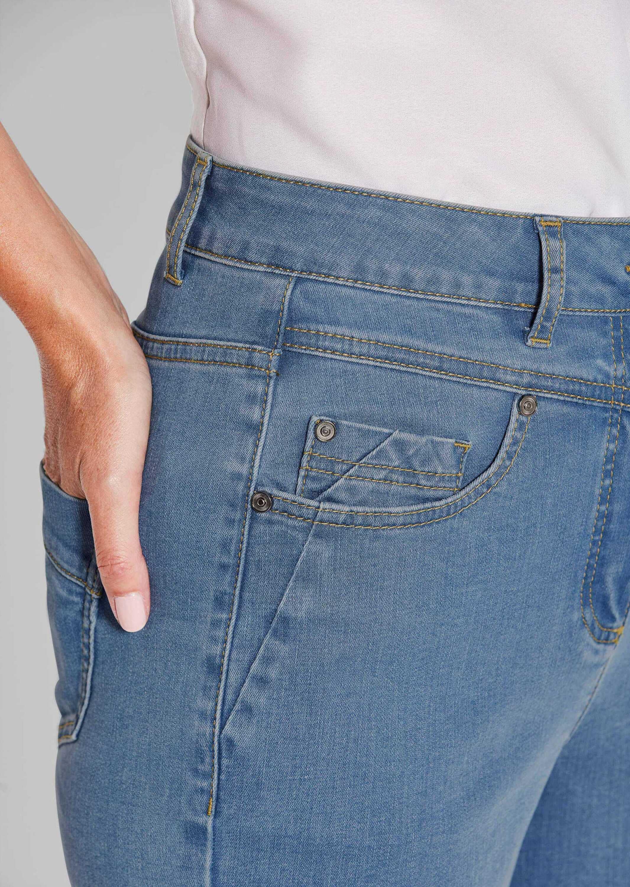 GOLDNER Stretch-Jeans »Kurzgröße Weite Jeans VERA in Blau, Kontrastnähte«