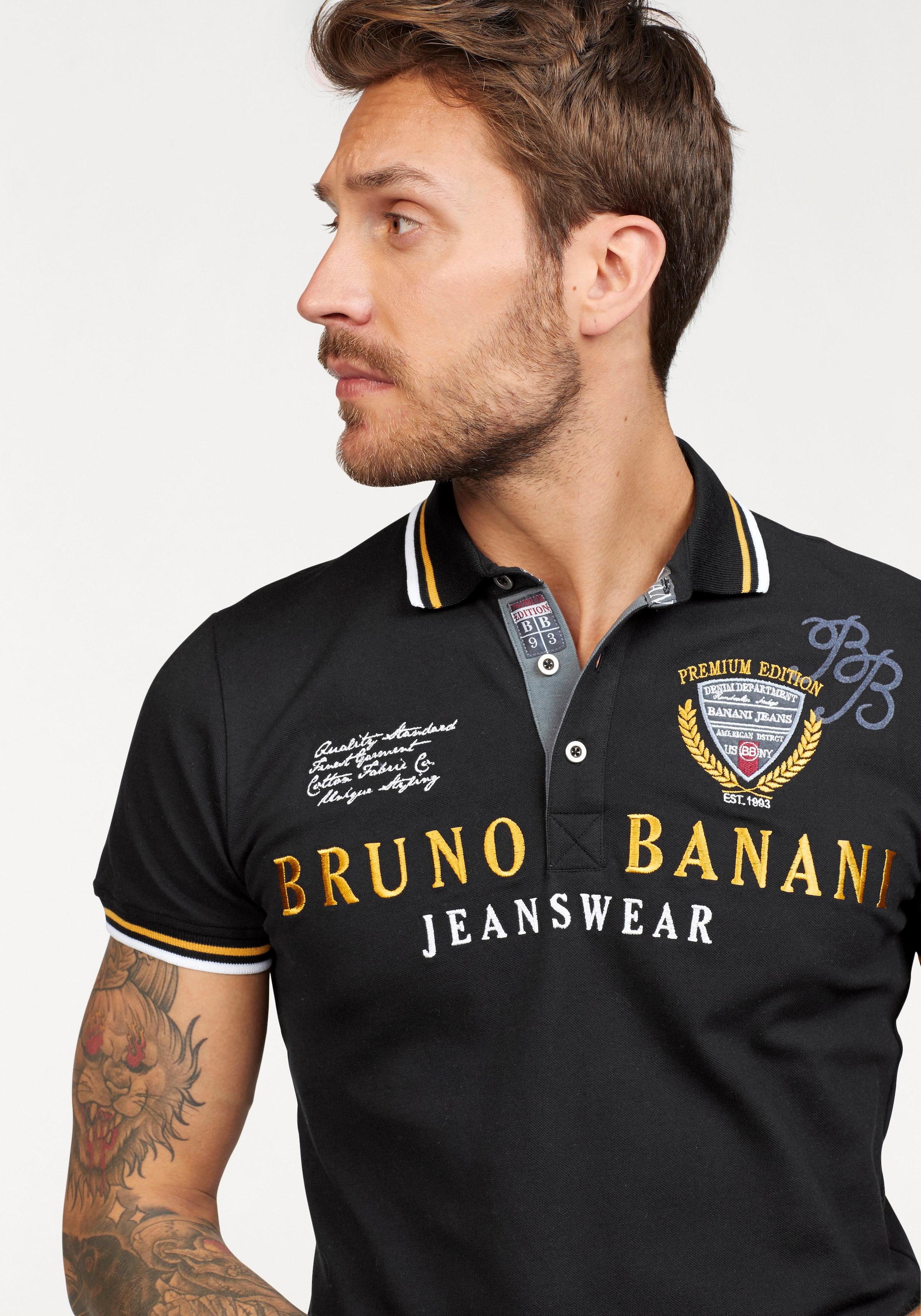 Bruno Banani Poloshirt, körpernahe Passform, mit Stickereien und Badges, Polokragen