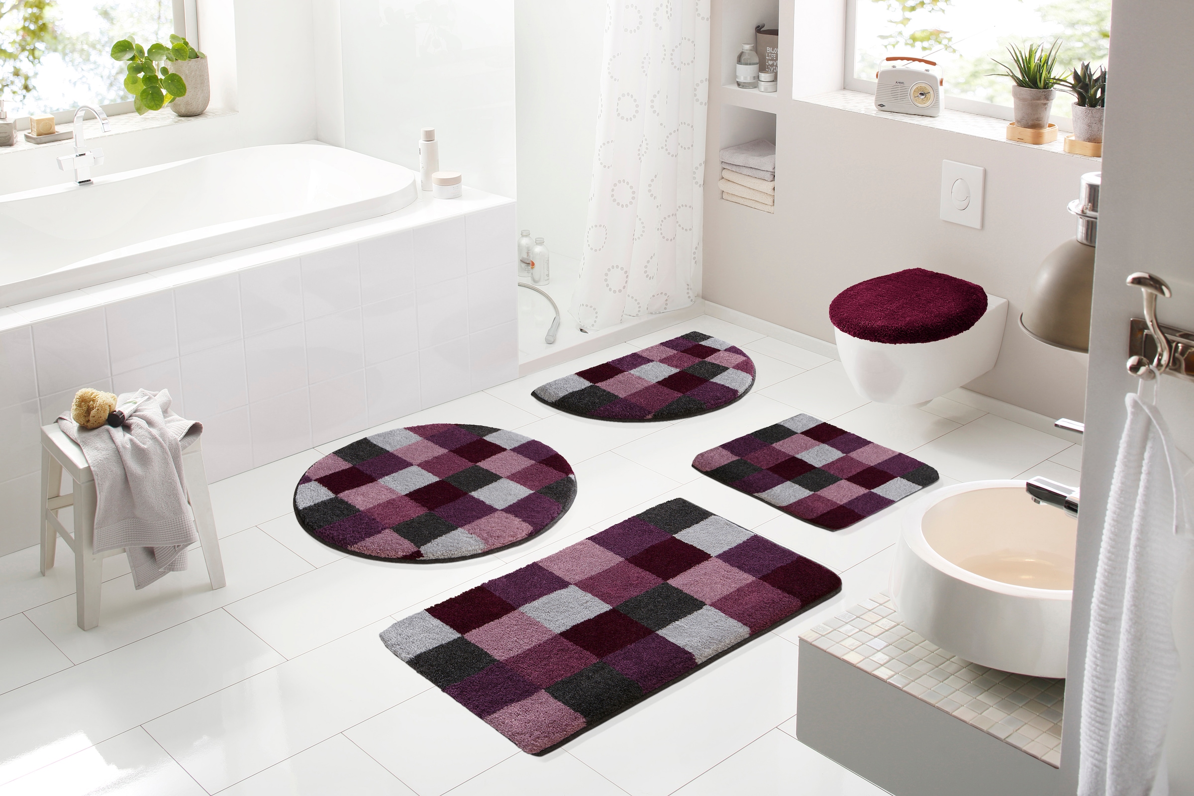 Grund Badematte »Mosaik, Badvorleger, Badezimmer Teppich, sehr weich«, rutschhemmend beschichtet, fußbodenheizungsgeeignet, angenehm weich, auch als 3 teiliges Set erhältlich, Made in Europe