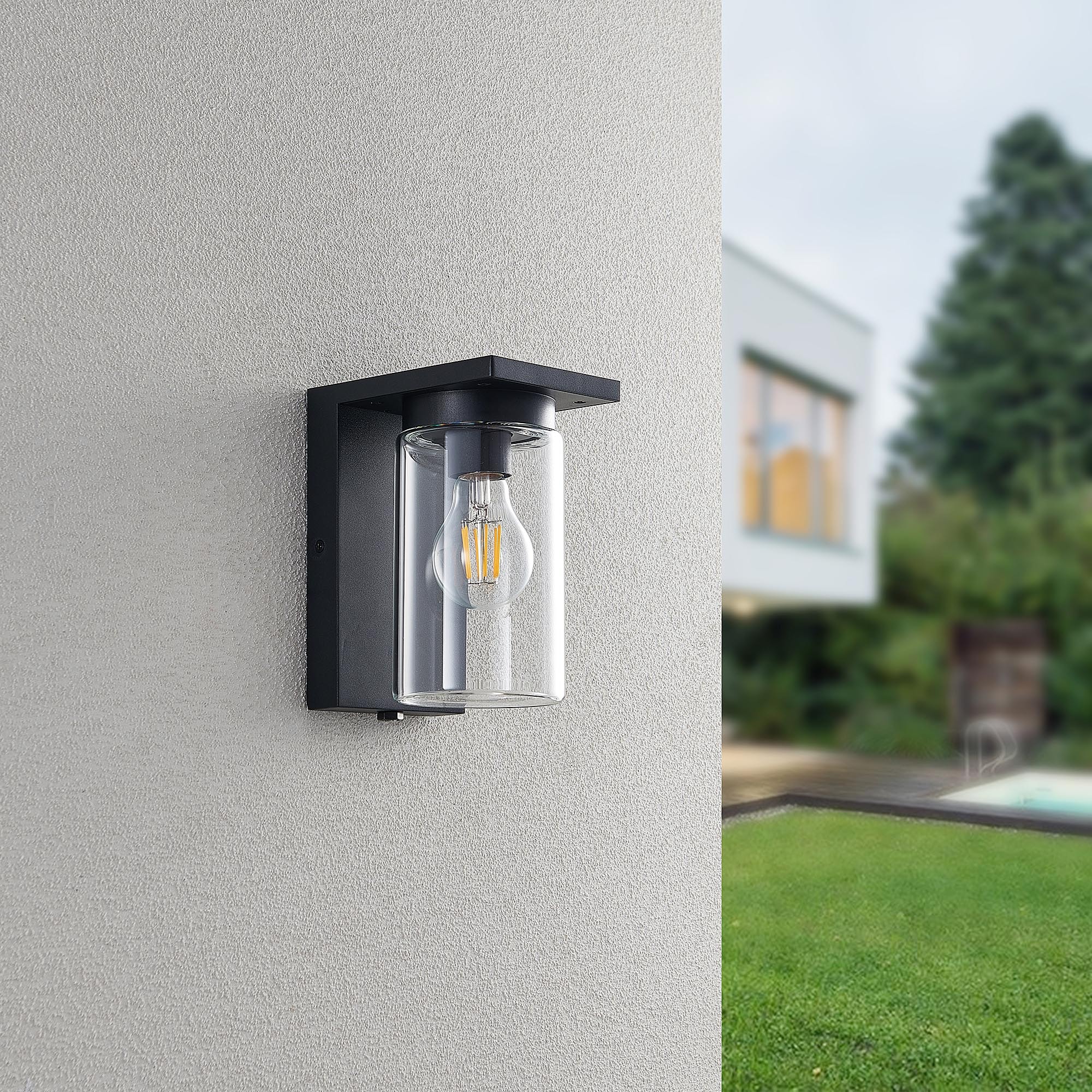 TRIO Leuchten Außen-Wandleuchte »ARDILA, Outdoor Fassadenleuchte mit Glasschirm, Dämmerungssensor« E27 1 Stk. warmweiß - kaltweiß exkl 1x E27 max 40W, IP44, Wandlampe für Hauswand Garten Terrasse