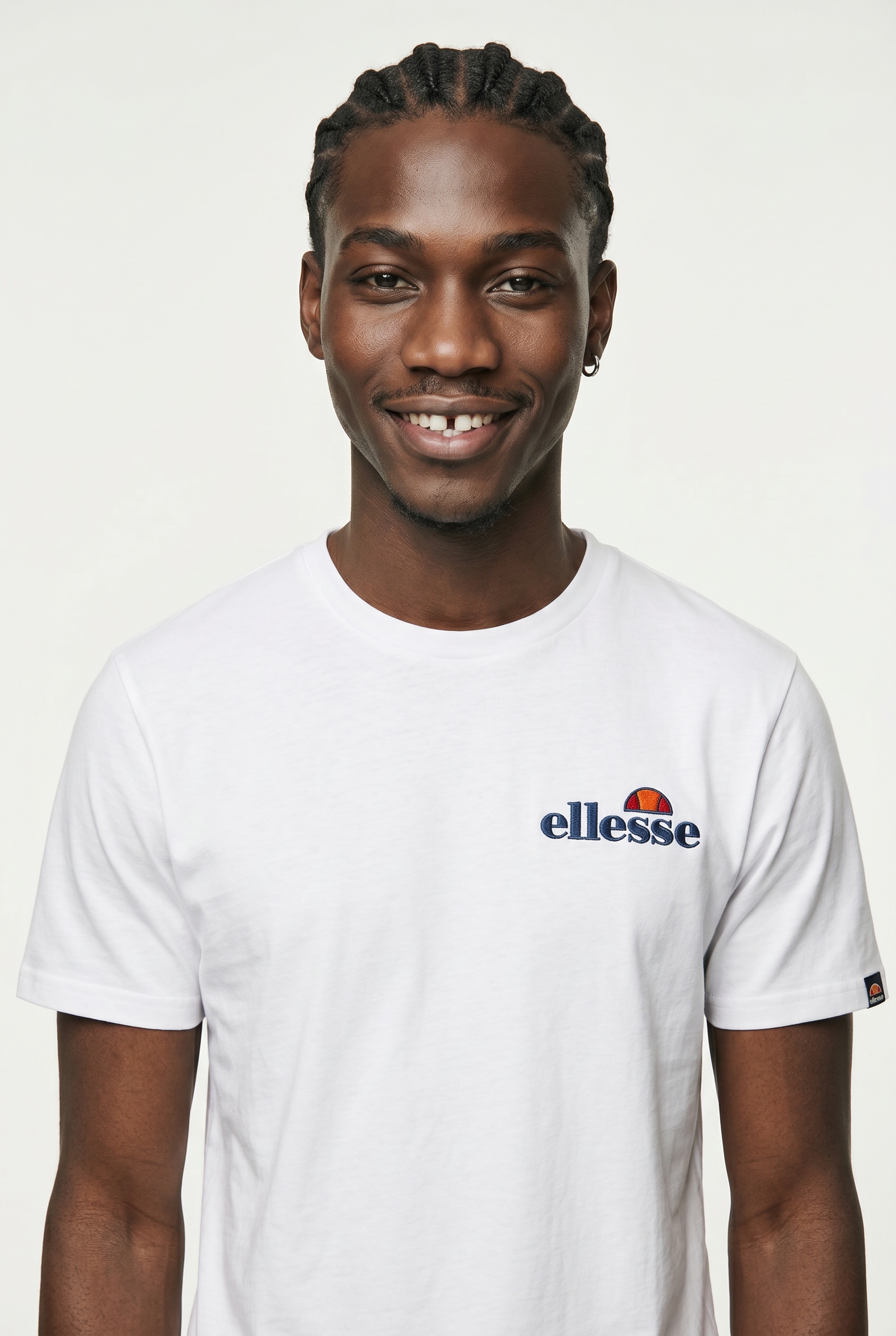 Ellesse T-Shirt »Packung« Packung, 2 für Erwachsene, sportlicher Stil, für Freizeit und aktive Tage