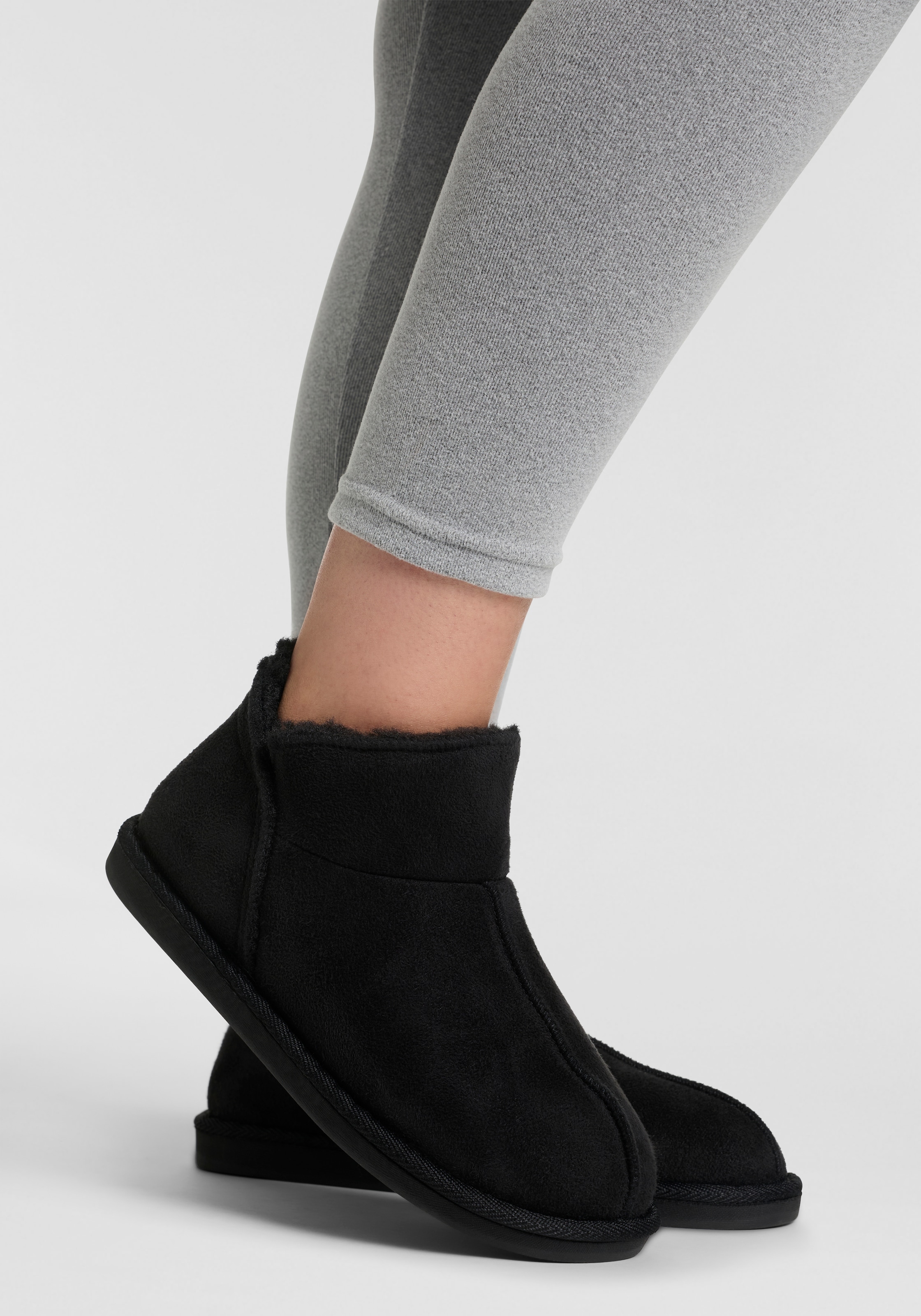Apollo Hausschuh »LADIES HOME BOOTS SUEDE«, mit Logoprägung und kuscheligen, wärmenden Innenfutter