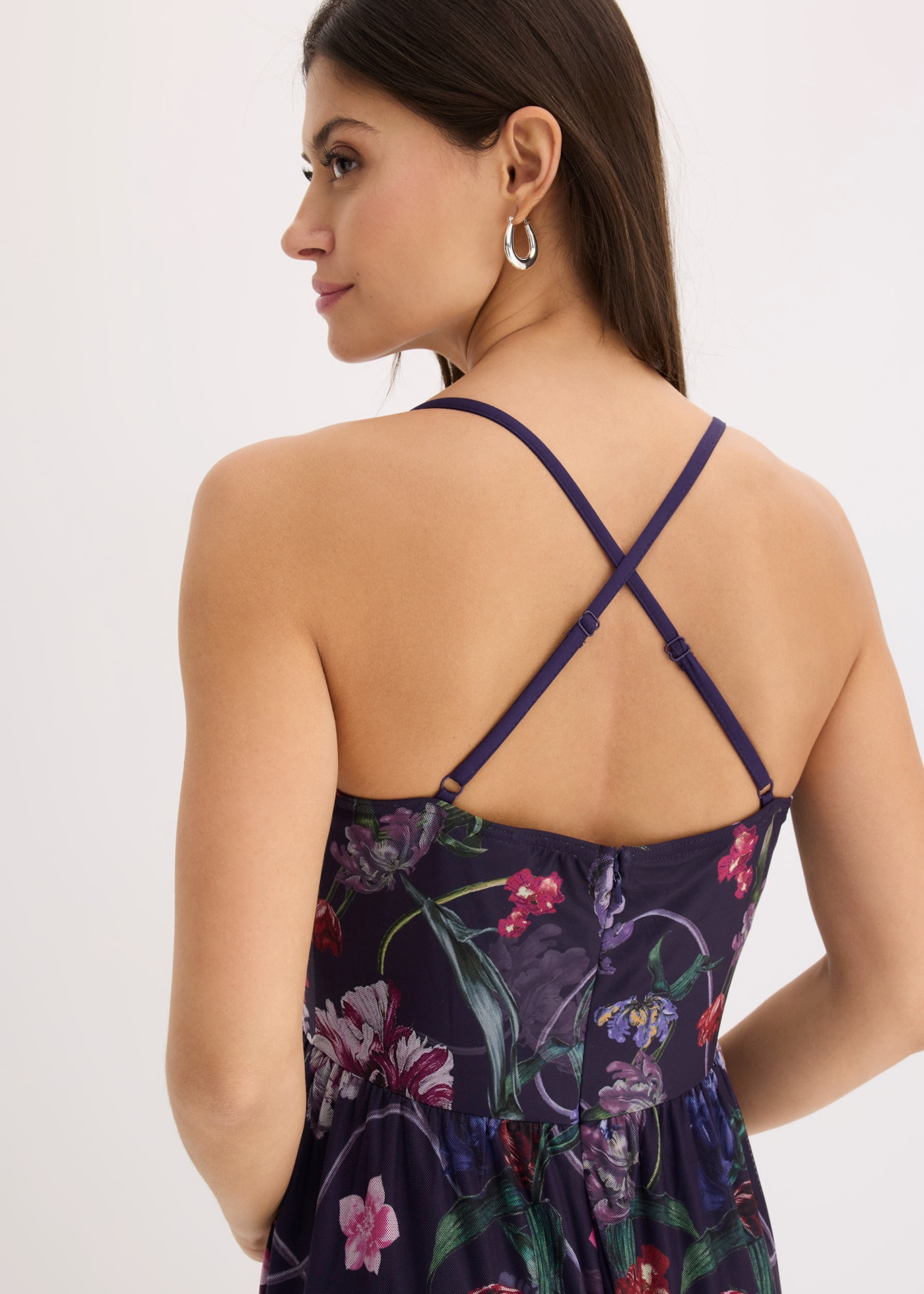 bonprix Maxikleid mit feinem Tüll, Slim Fit Passform
