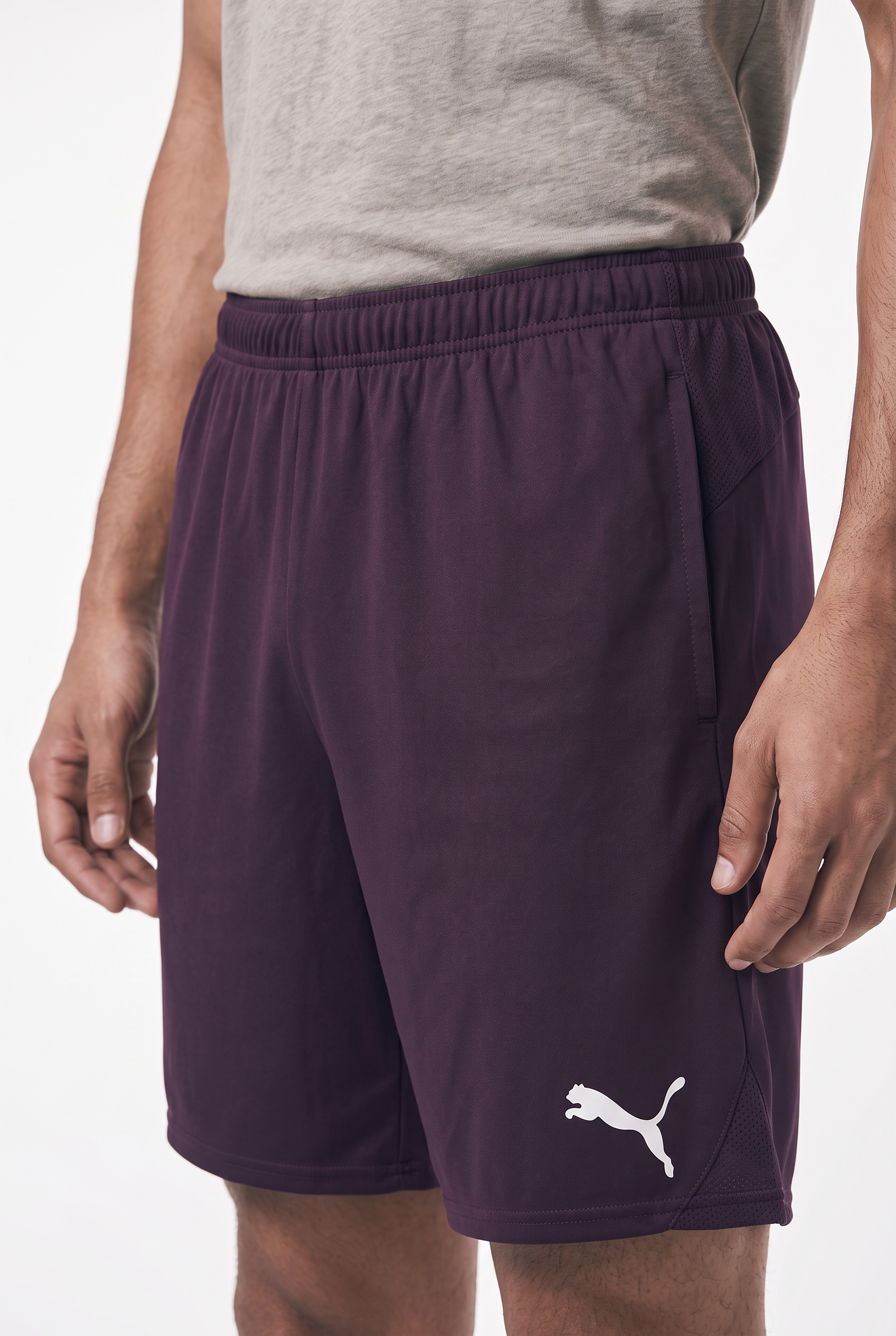 PUMA Trainingsshorts »TEAMGOAL SHORTS«  aus Polyester, kniefrei, mit Interlock-Material, modernes Design