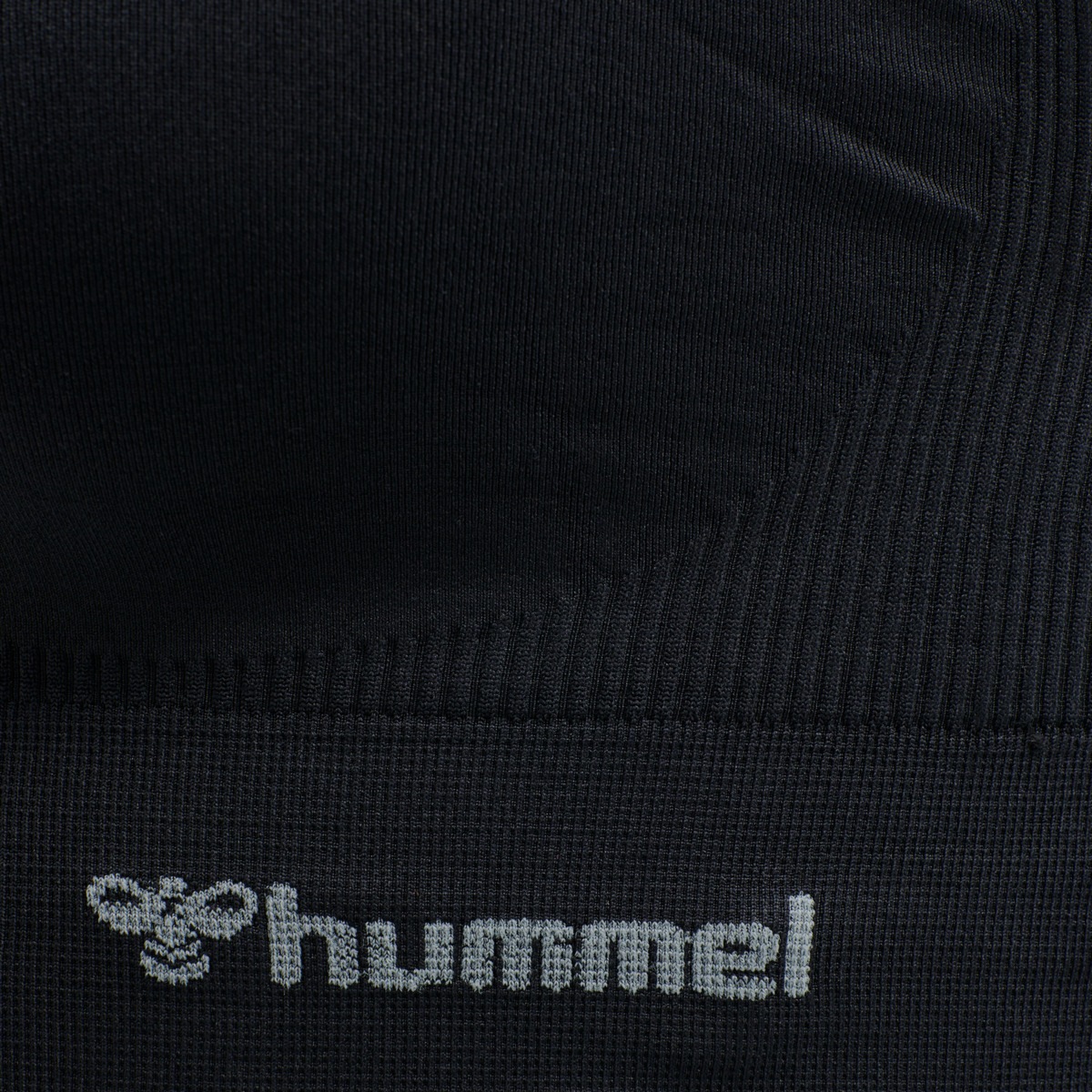 hummel Sport-Bustier »HMLTIF SEAMLESS SPORTS TOP«