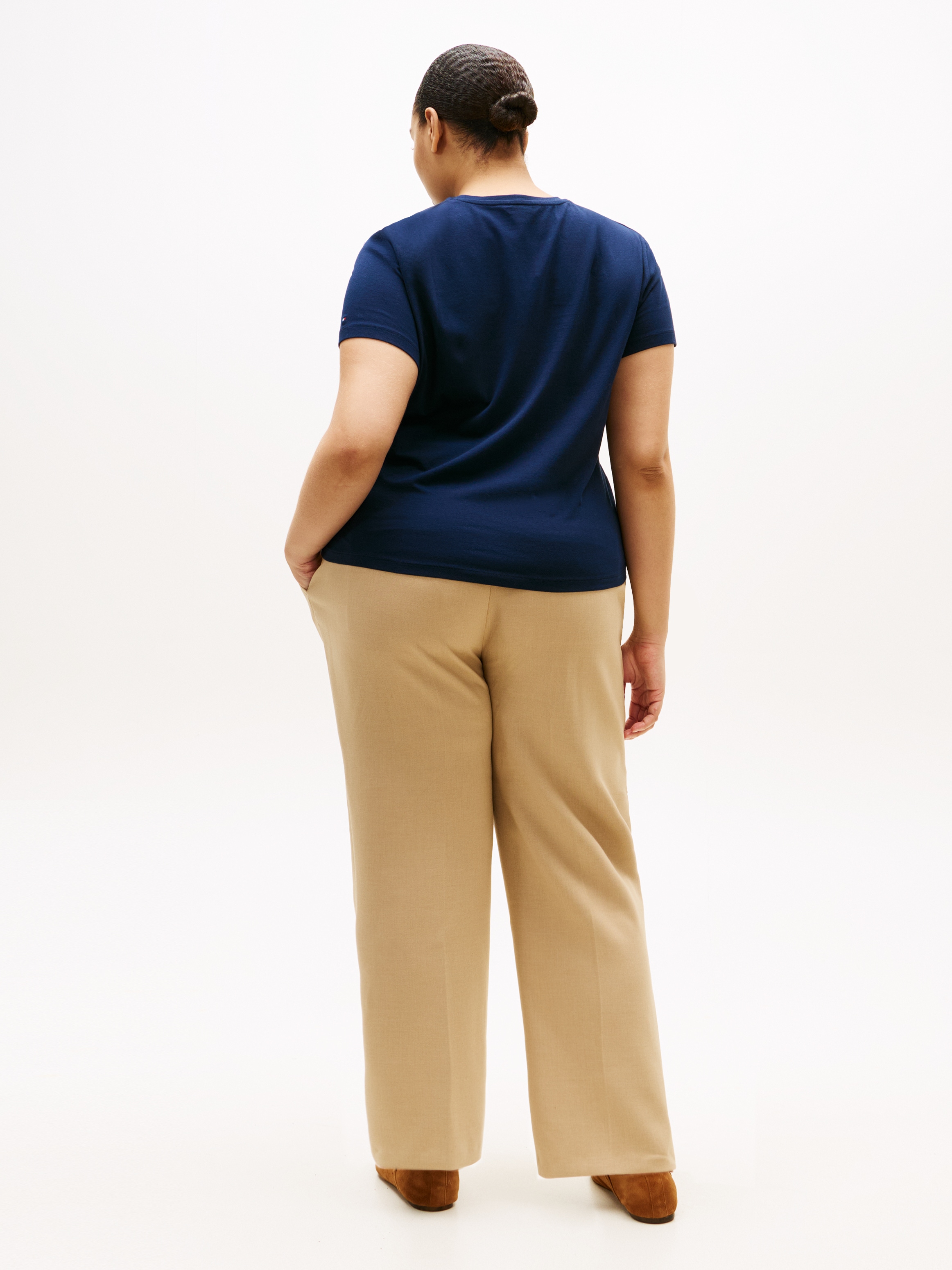 Tommy Hilfiger Curve Kurzarmshirt »CRV TH SCRIPT REG C-NK SS TEE« in großen Größen