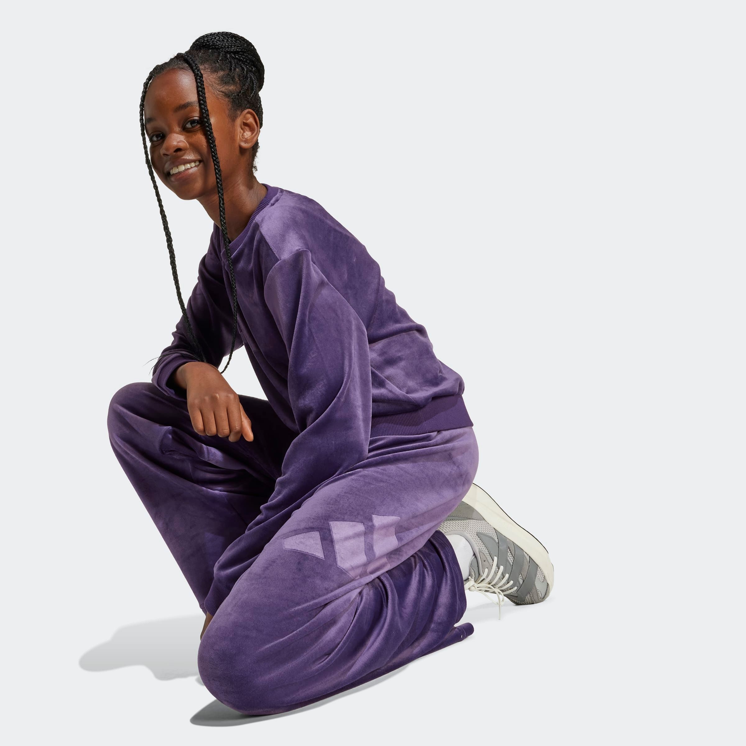 adidas Sportswear Sporthose »SEASONAL ESSENTIALS HOLIDAY PACK WIDE LEG«  weite Passform, für Kinder, aus Polyester und Elasthan