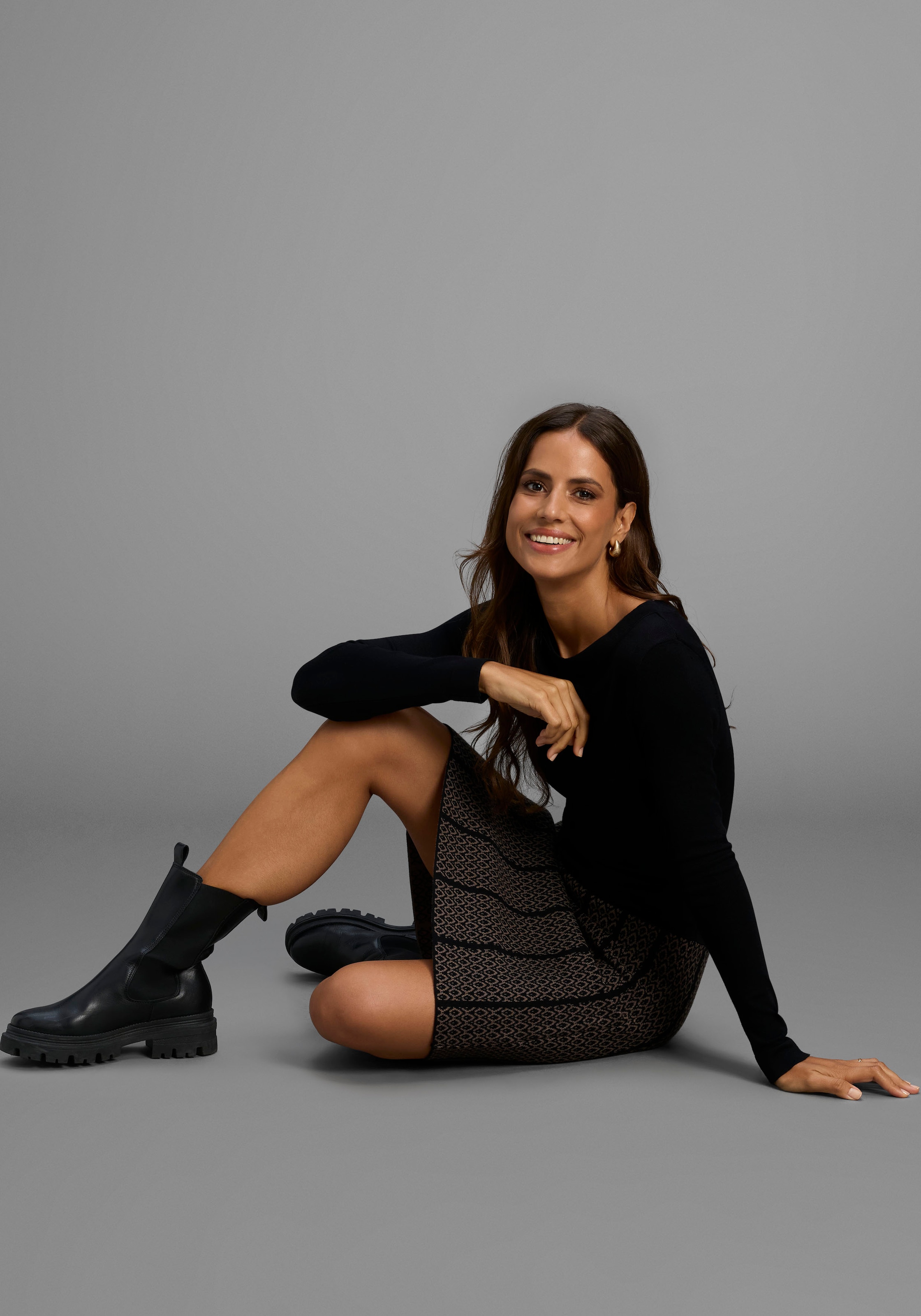 Melrose Strickkleid, für Partys, figurbetont mit trendy Jacquard Muster