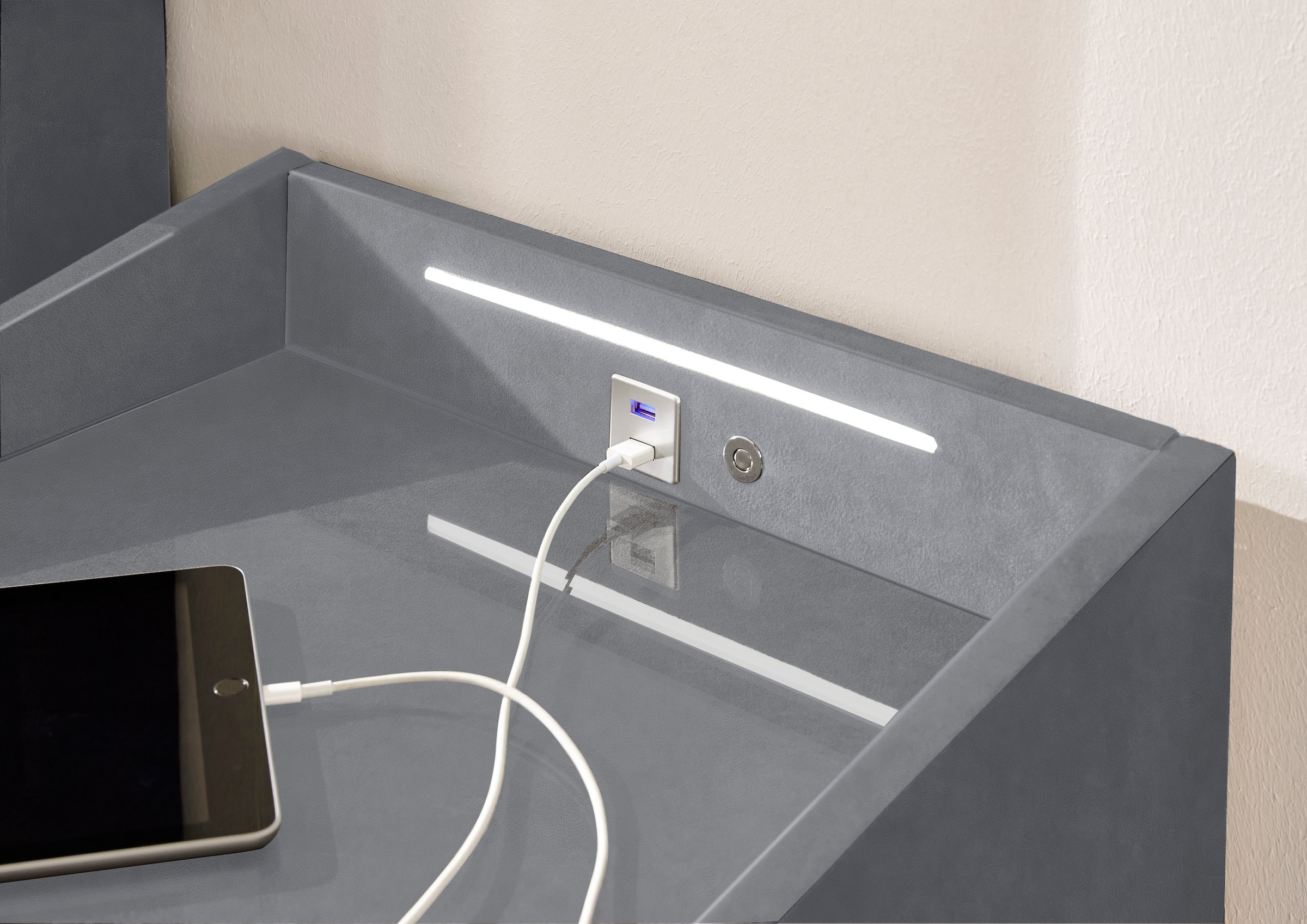 ED EXCITING DESIGN mit Rechnung LED-Beleuchtung bestellen Nachtkonsole »Moon«, auf USB-C-Anschluss & USB- Anschluss und