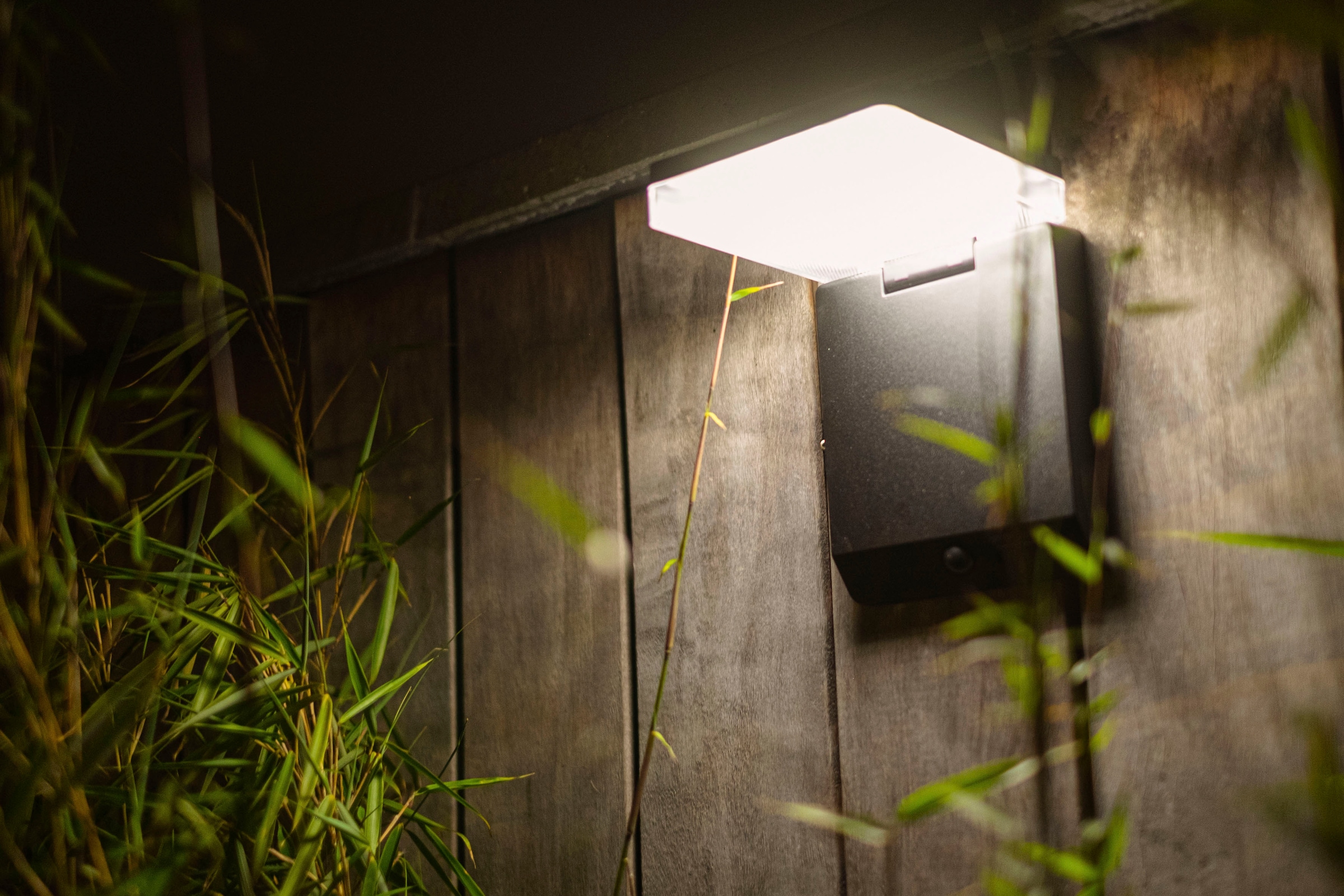 LUTEC LED Solarleuchte »MOZE«, Leuchtmittel LED-Modul | LED fest integriert, IF DESIGN AWARD WINNER 2022