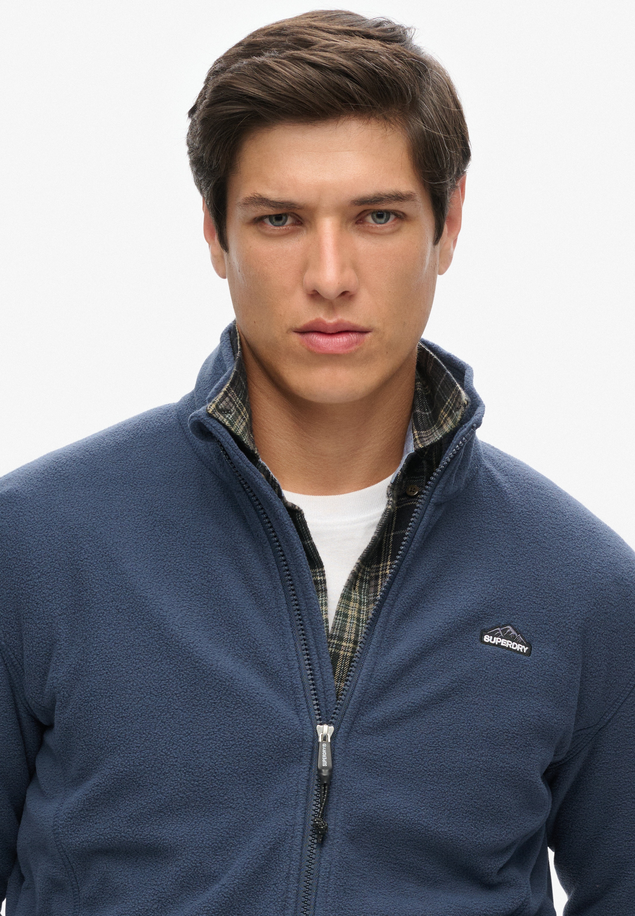 Superdry Fleecejacke »POLAR FLEECE FULL ZIP« mit Kapuze mit Markenlabel, aus Polyester und Kunstfaser, Relaxed Fit, hüftlang