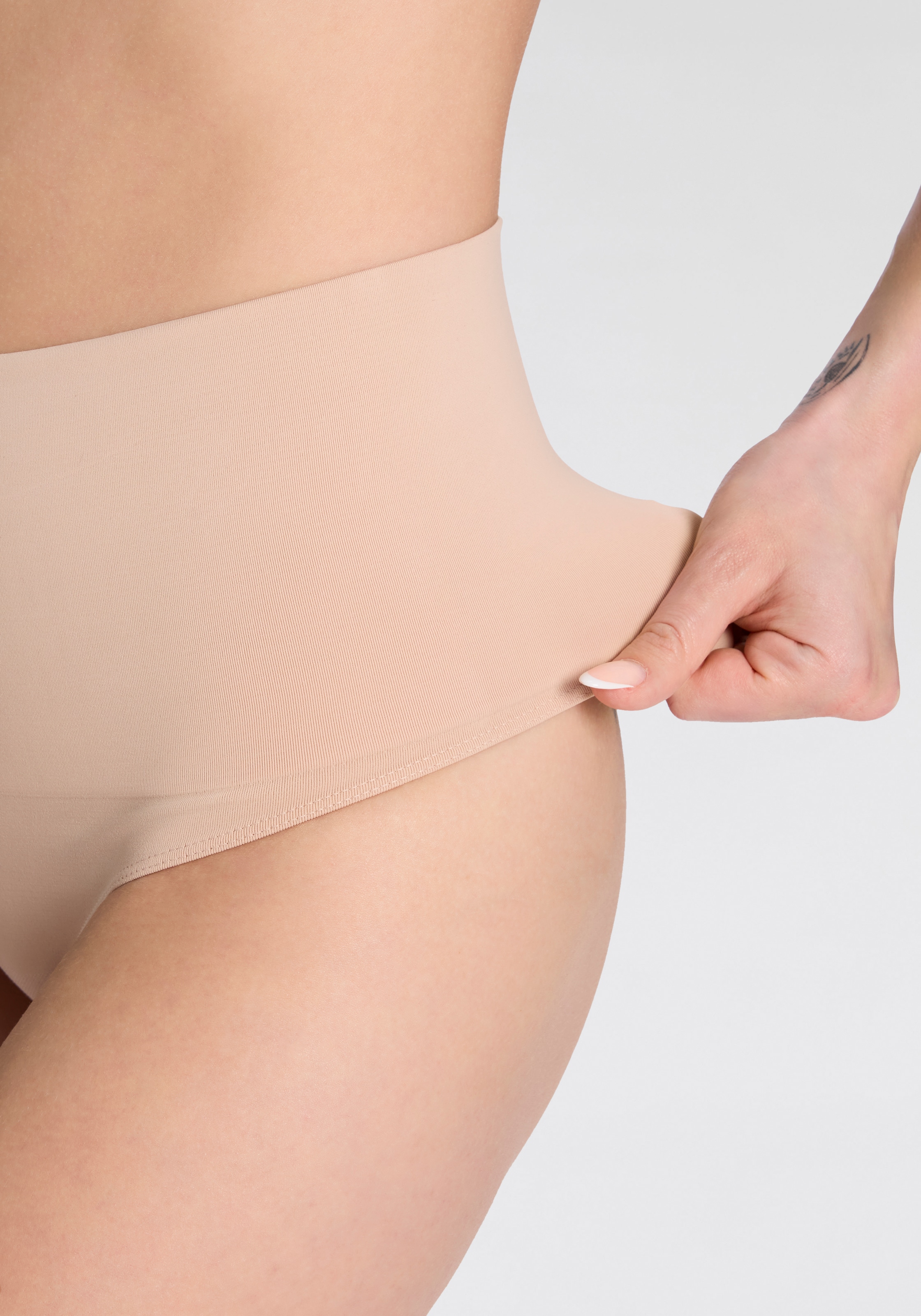Sarlini Shapingstring mit Elasthan-Anteil, aus Polyamid