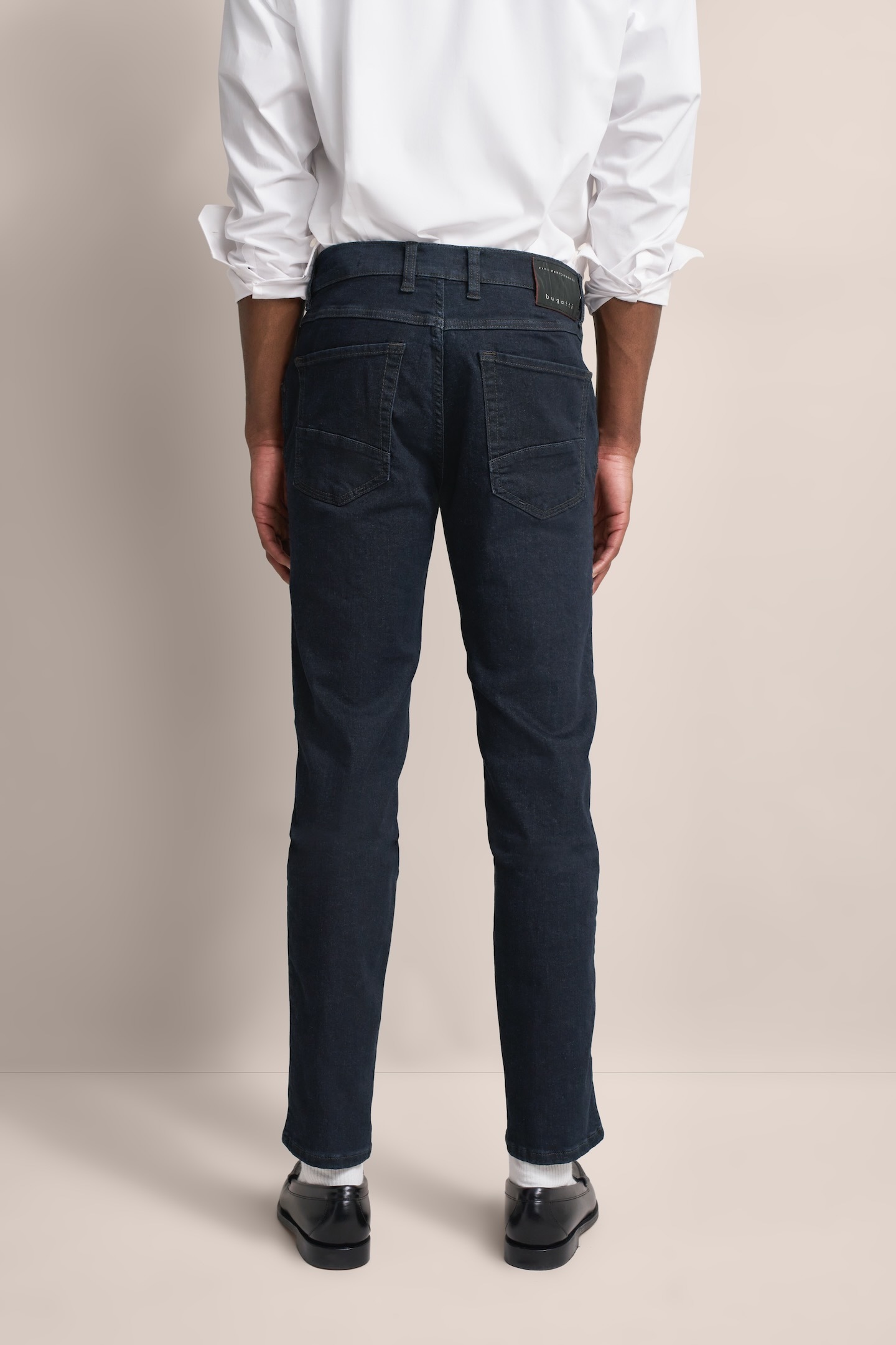 bugatti 5-Pocket-Jeans »Basic Essentials«, besonders bequem