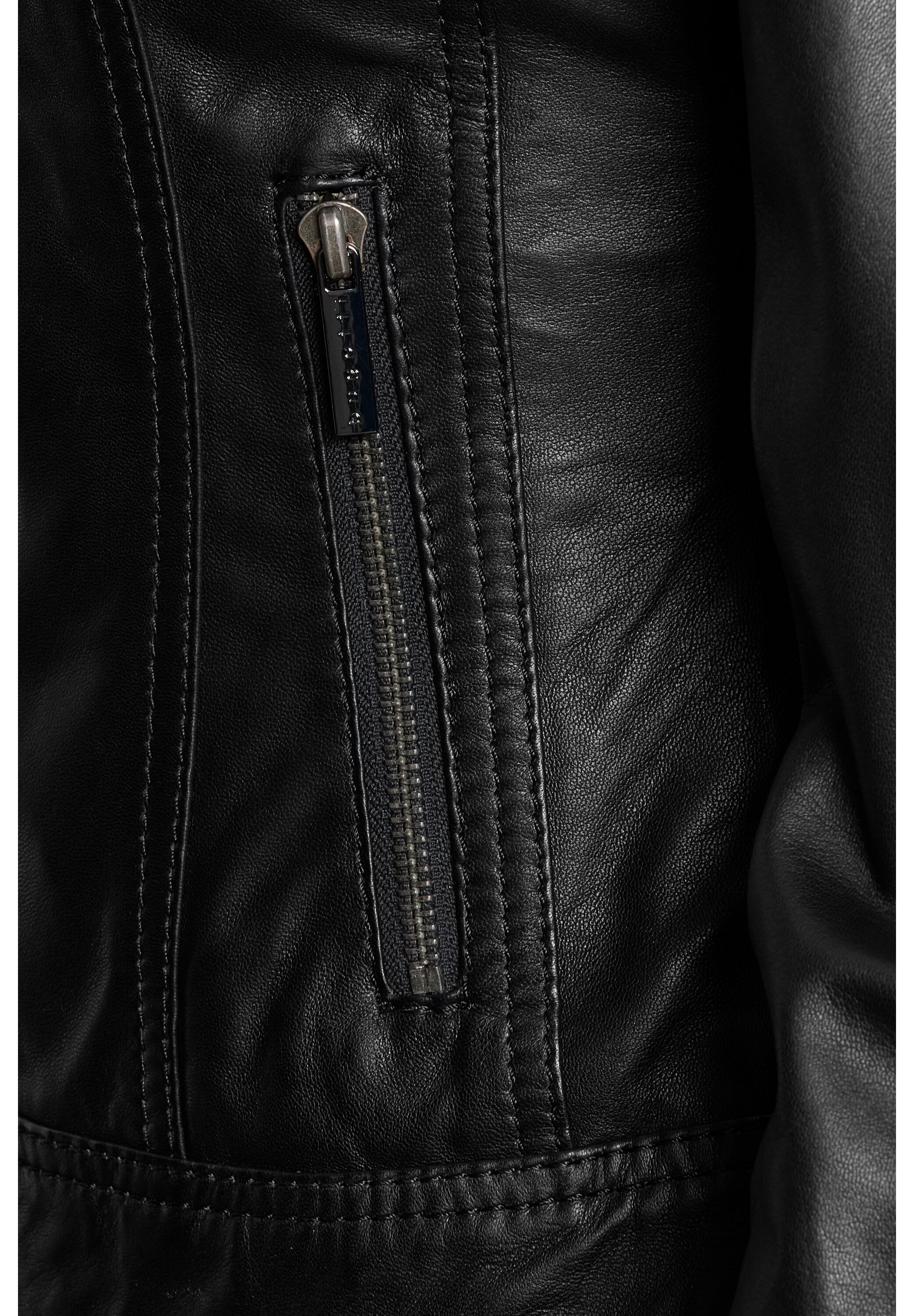 bugatti Lederjacke »bugatti Lederjacke« ohne Kapuze mit gesteppter Schulterpartie