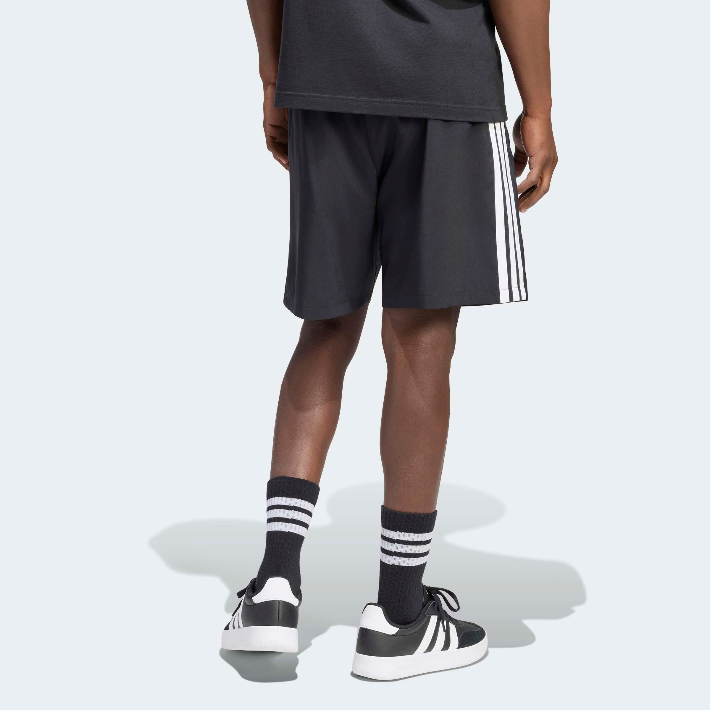 adidas Sportswear Shorts »ESSENTIALS 3-STREIFEN CHELSEA LITE, GEWEBT«