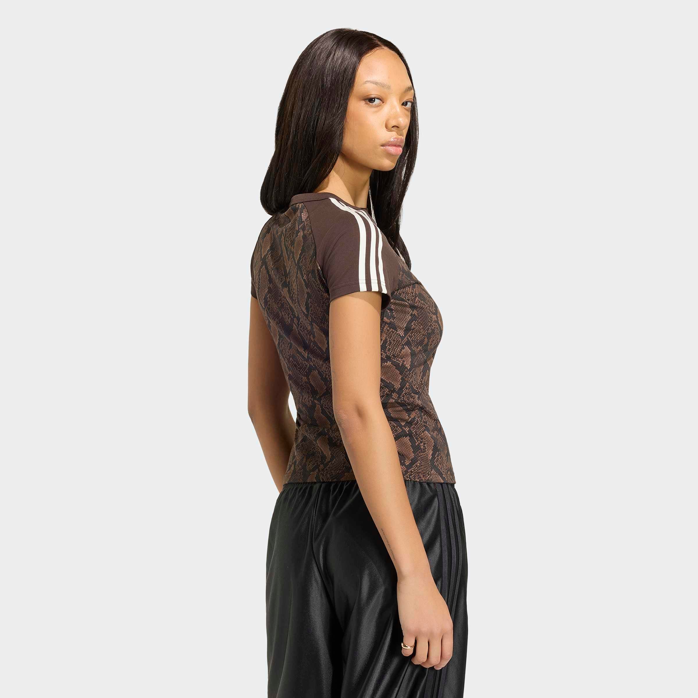 adidas Originals T-Shirt »CALI, SCHLANGENPRINT« mit Rundhalsausschnitt, in normaler Länge