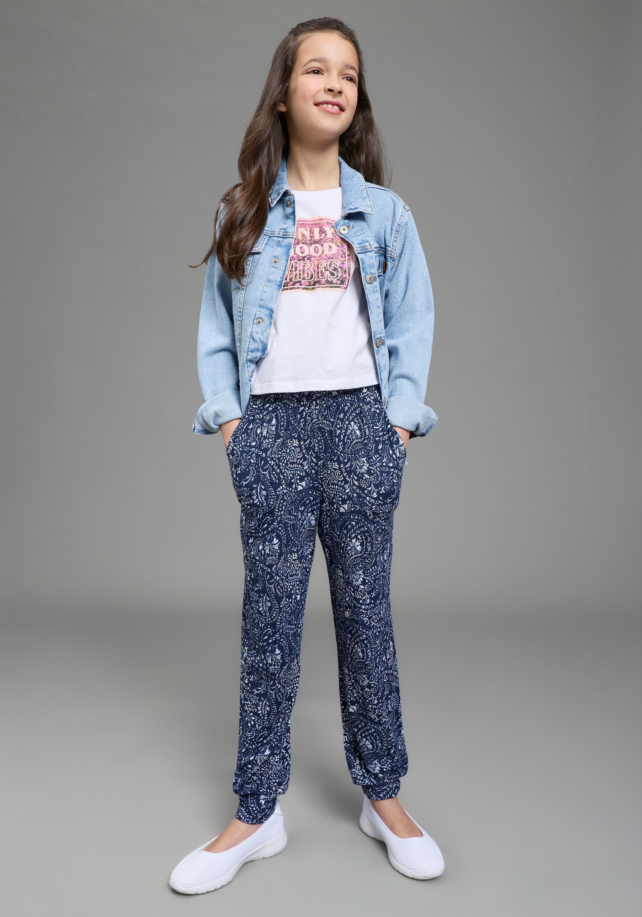 KIDSWORLD Jerseyhose »Viskose Haremshose«  für Mädchen, bequeme Passform, aus weichem Single Jersey