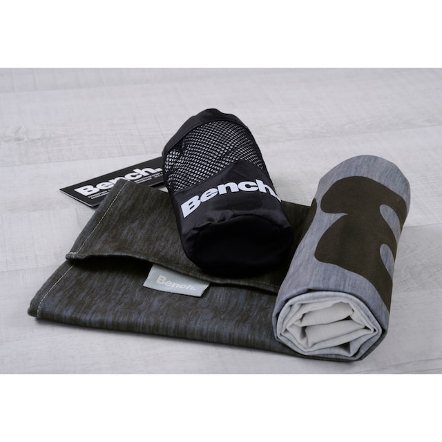 Bench. Sporthandtuch »Bench«, (1 St.), Bench Fitnesstuch / Sports Towel mit  Überschlag & Tasche, 50x110 cm