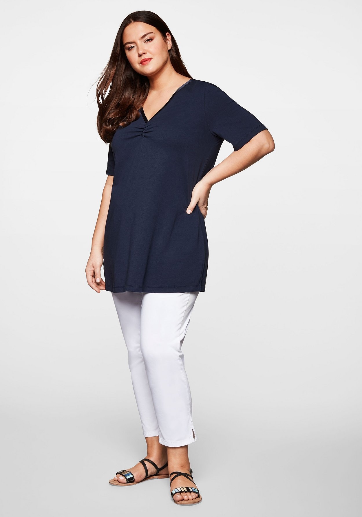 Sheego Longshirt »Longshirt mit Raffung«, mit Raffung