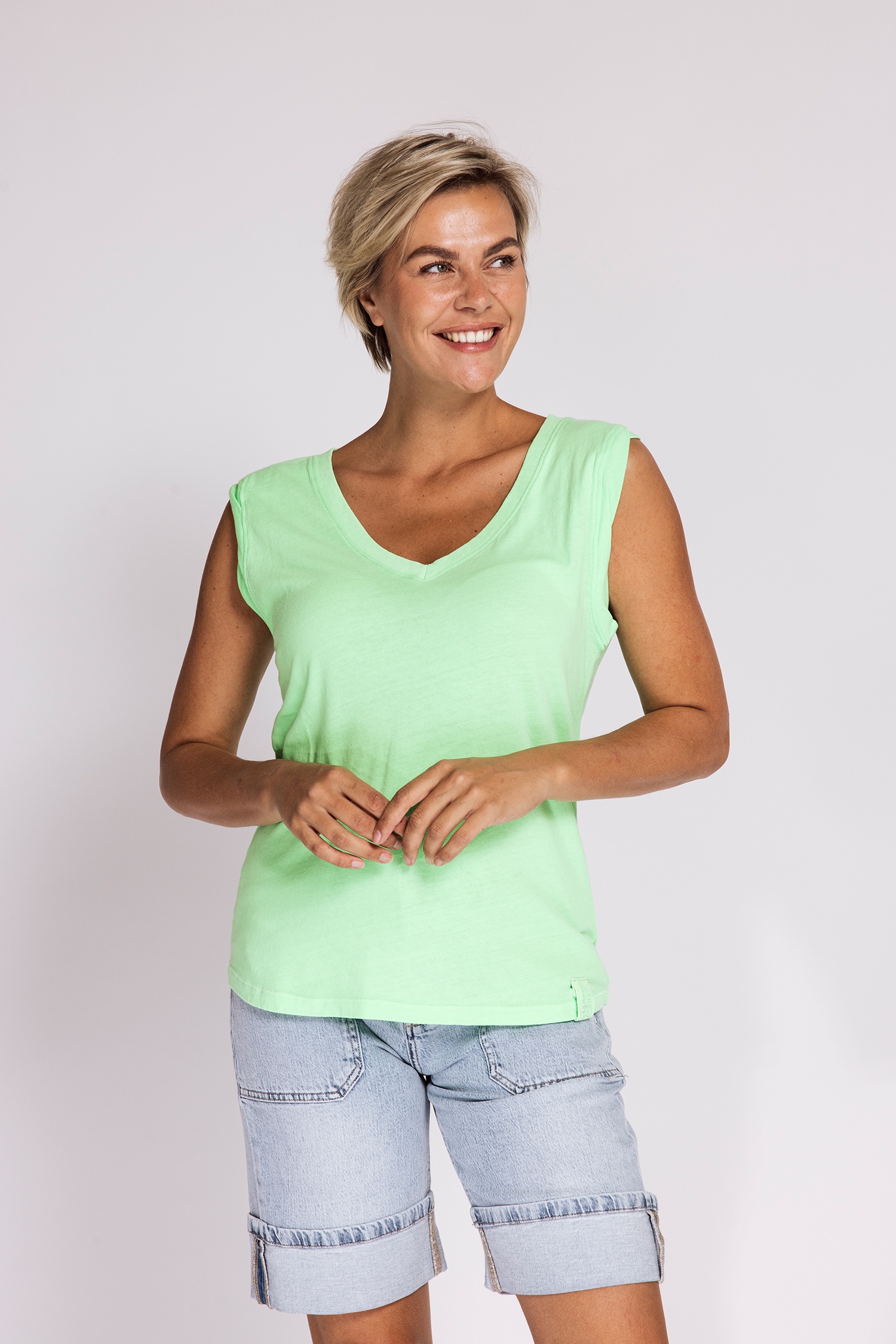 Zhrill Shirttop »ASHI Tank Top« normale Passform, ärmellos, aus Baumwolle, hüftbedeckende Länge