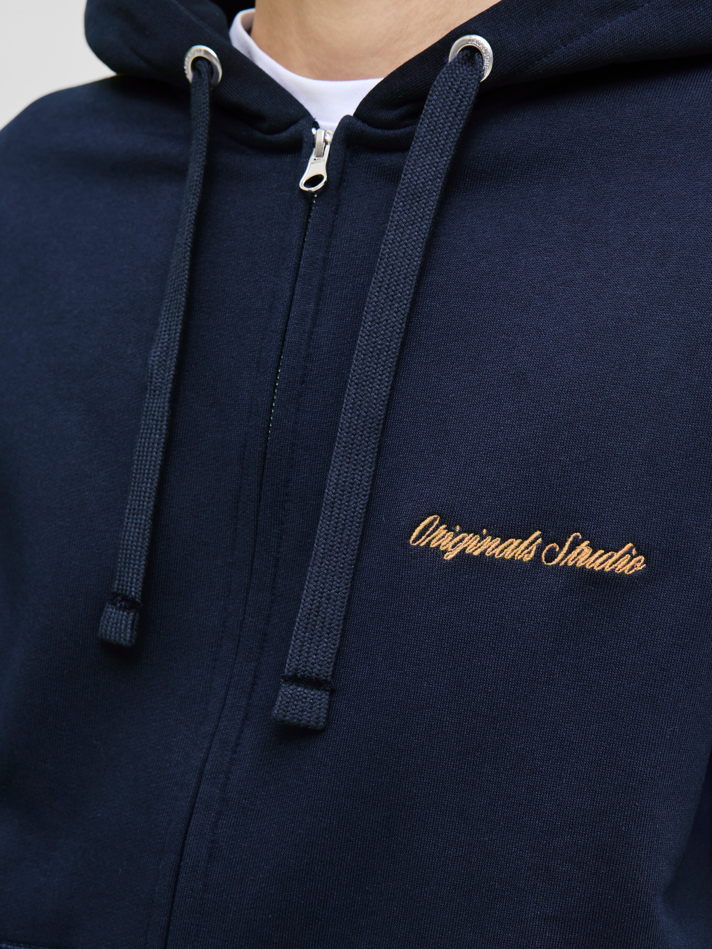 Jack & Jones Kapuzensweatshirt »JORNORREBRO EMB SWEAT ZIP HOOD NOOS«