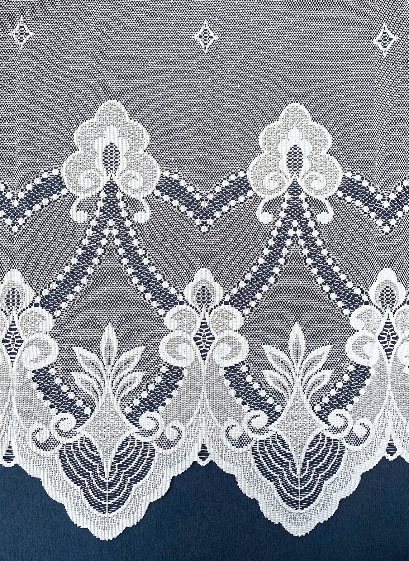 Weckbrodt Gardine »Weimar«, (1 St.), Jacquard, Bogenstore, floral, Halbtransparent, Sockel, Bordüre, Store