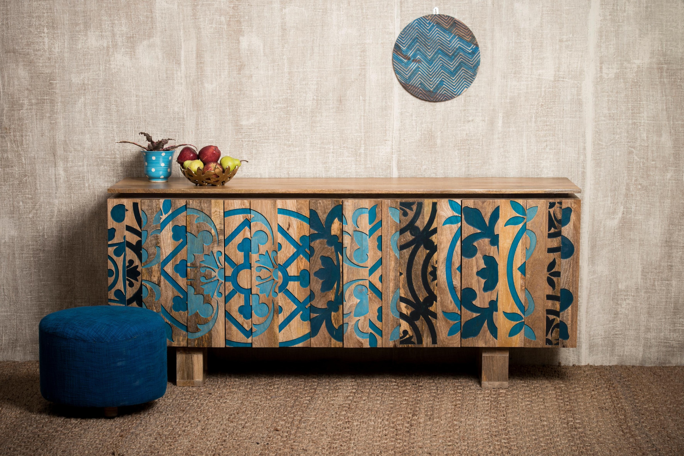 Sideboard »Layer«, mit 4 sehr schöne dekorative Türen, Breite 177 cm