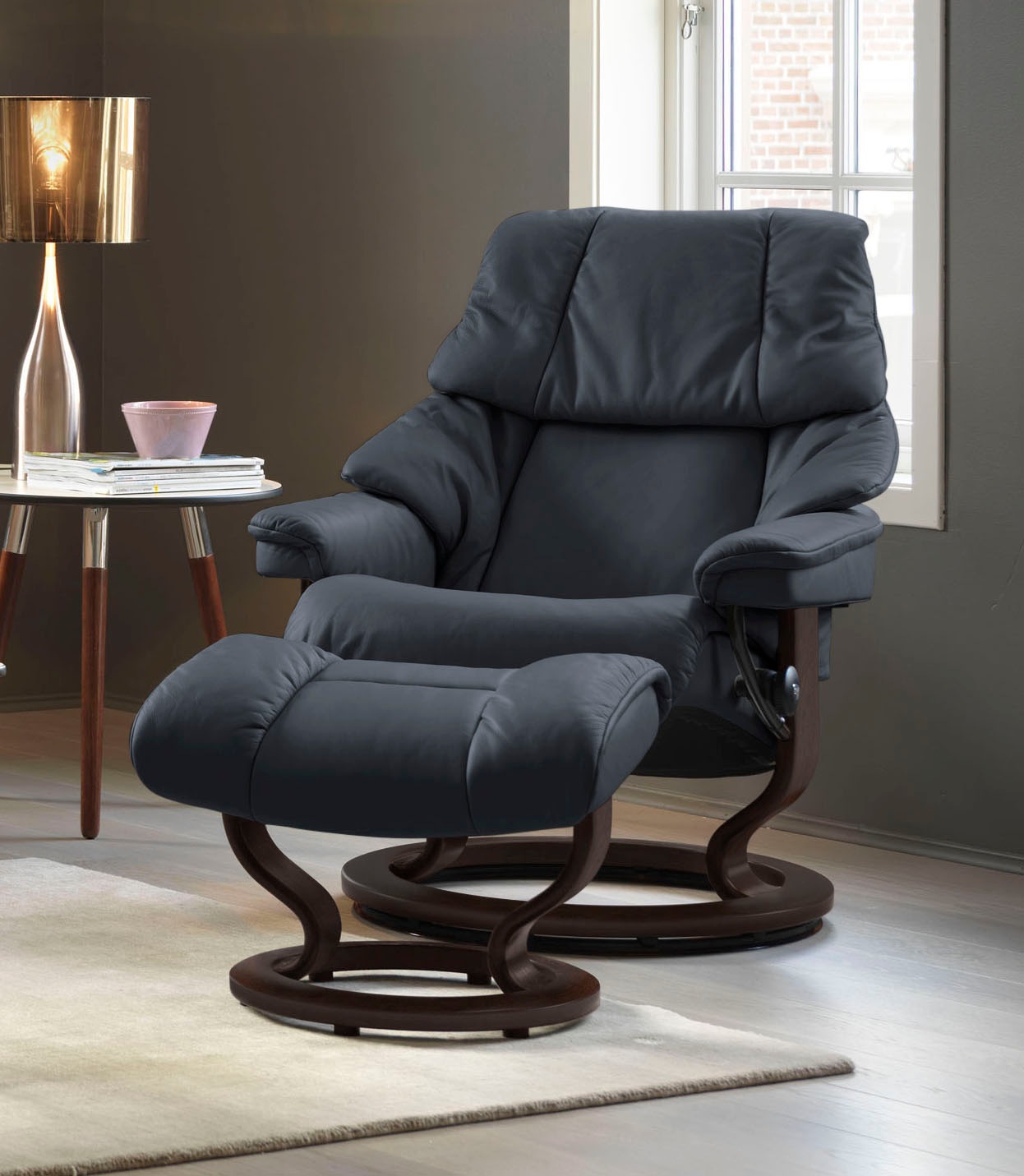 Stressless® Relaxsessel »Reno«, (Set, Relaxsessel mit Hocker), mit Hocker, mit Classic Base, Größe S, M & L, Gestell Braun