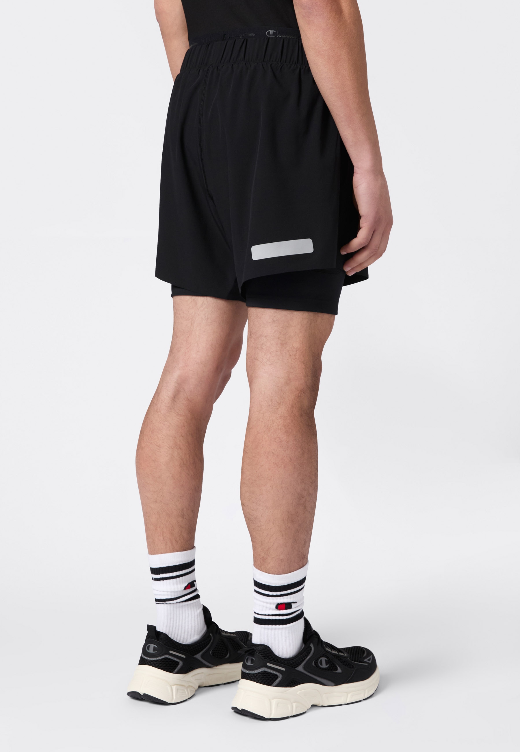 Champion Trainingsshorts  aus Polyester und Elasthan, in den Größen S bis XXL