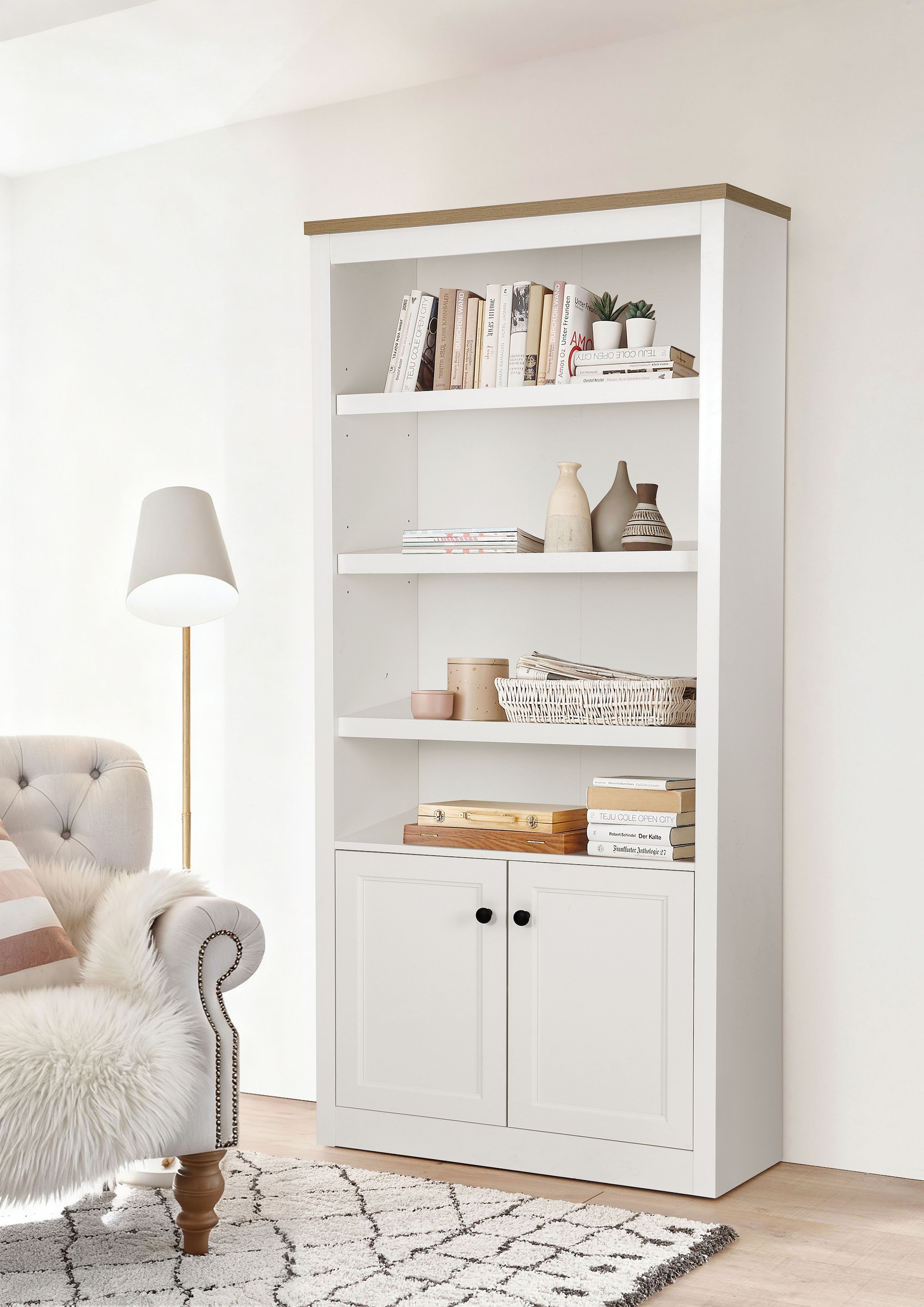 OTTO home Standregal »Rigny« aus MDF, mit Holz-Zierleiste, schwarzem Metallgriff, Höhe 180,5 cm