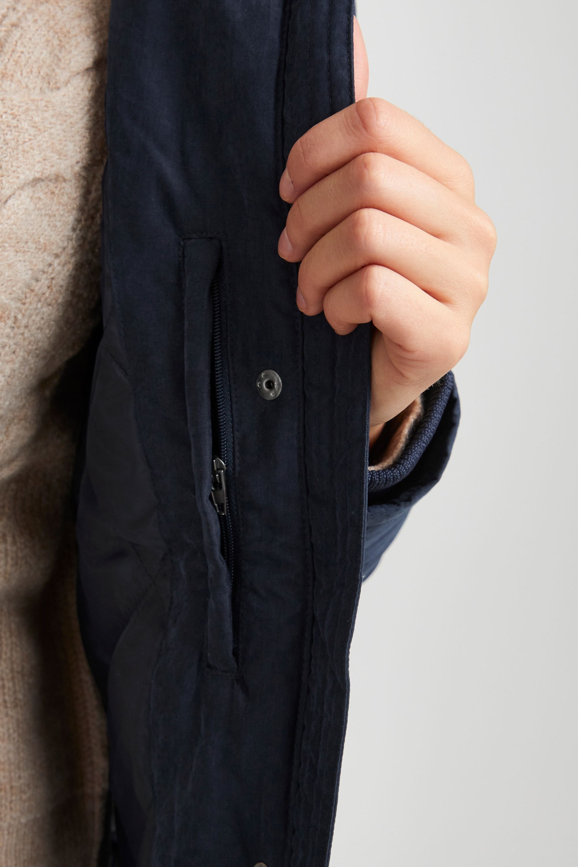 OXMO Winterjacke »Winterjacke OXLona«, mit Kapuze