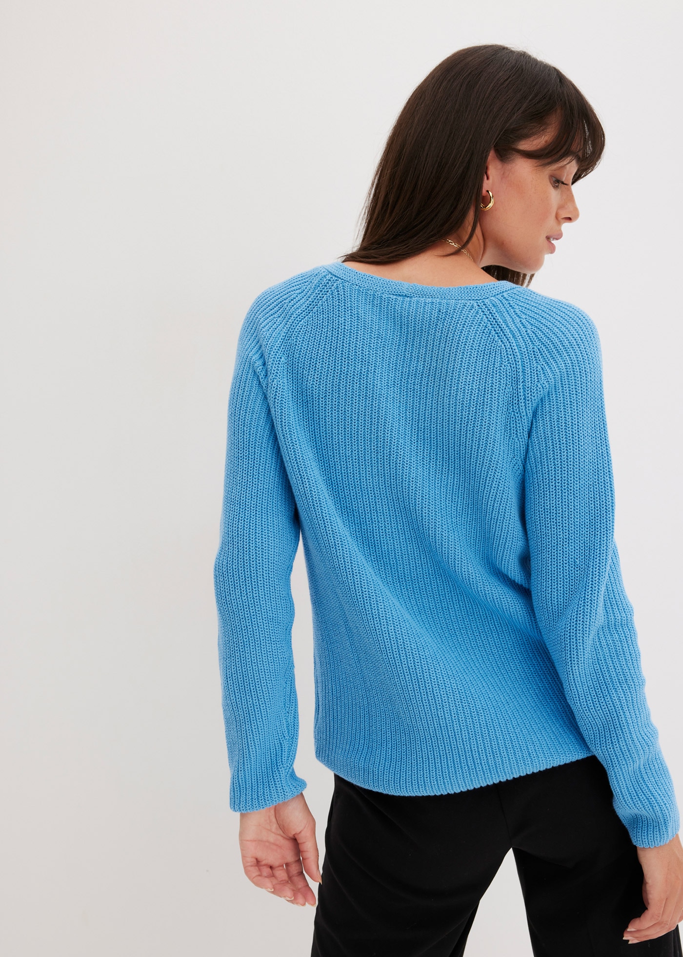 bonprix Strickpullover »Gerippter Pullover aus reiner Baumwolle« aus reiner Baumwolle, mit V-Ausschnitt, unifarben, lässige Passform