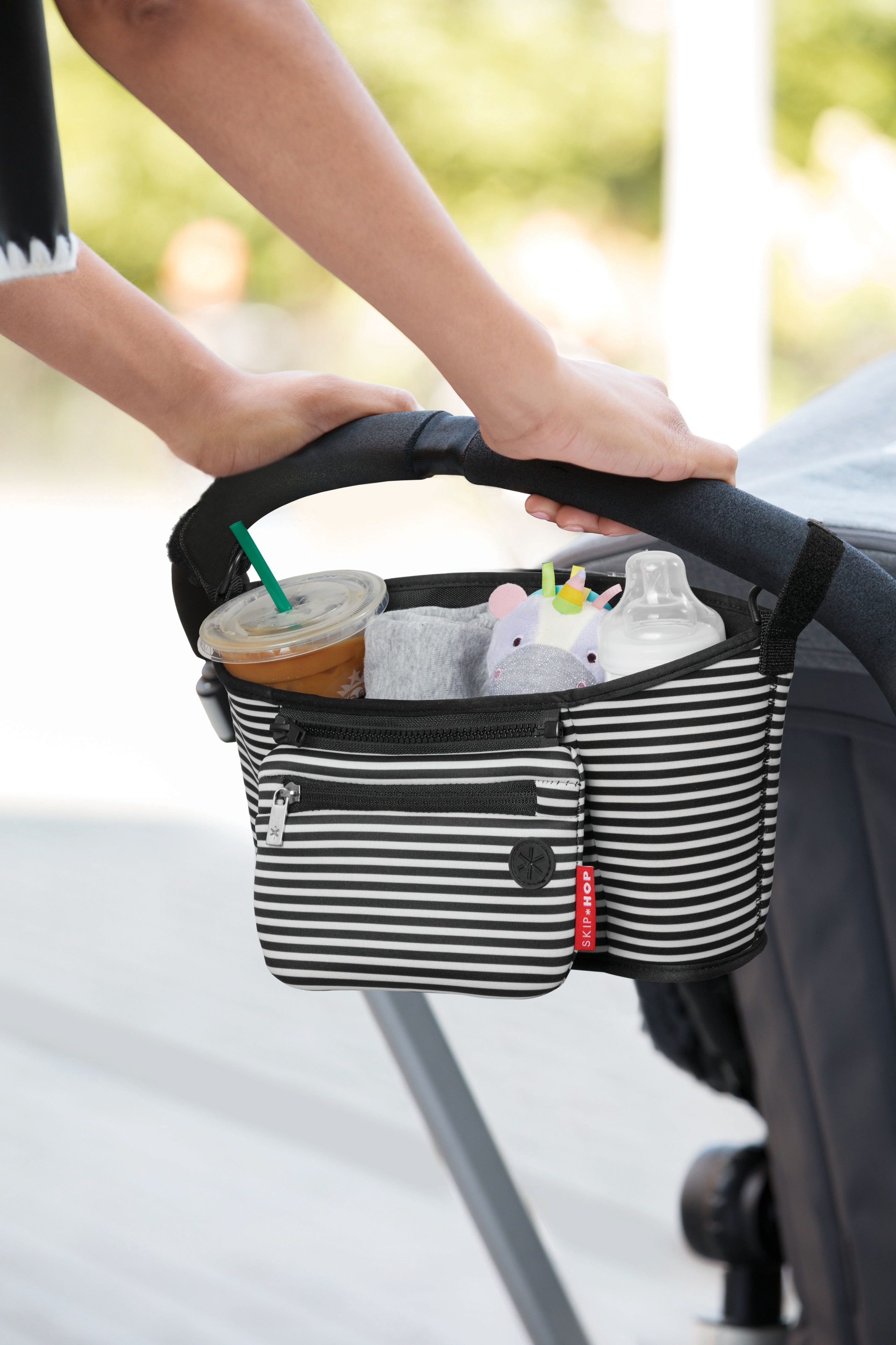 Skip Hop Kinderwagen-Tasche »Buggy Organizer, schwarz/weiß«